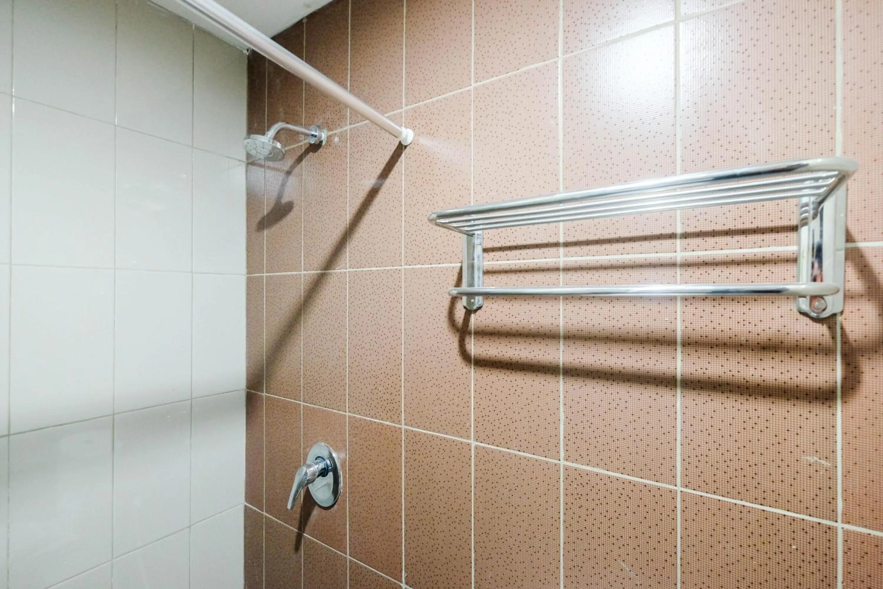 Cozy and Modern 1BR Apartment at Atlanta Residences By Travelio