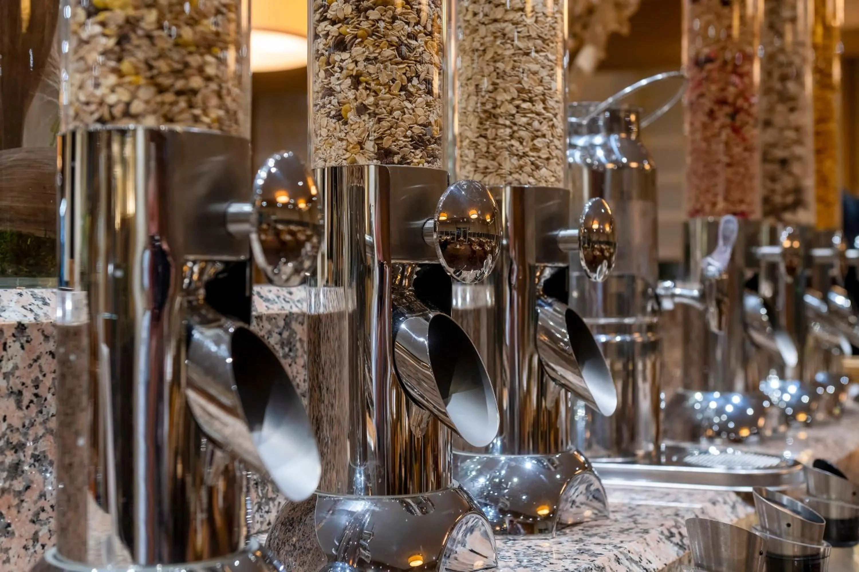 Breakfast in Mövenpick Hotel Nürnberg Airport