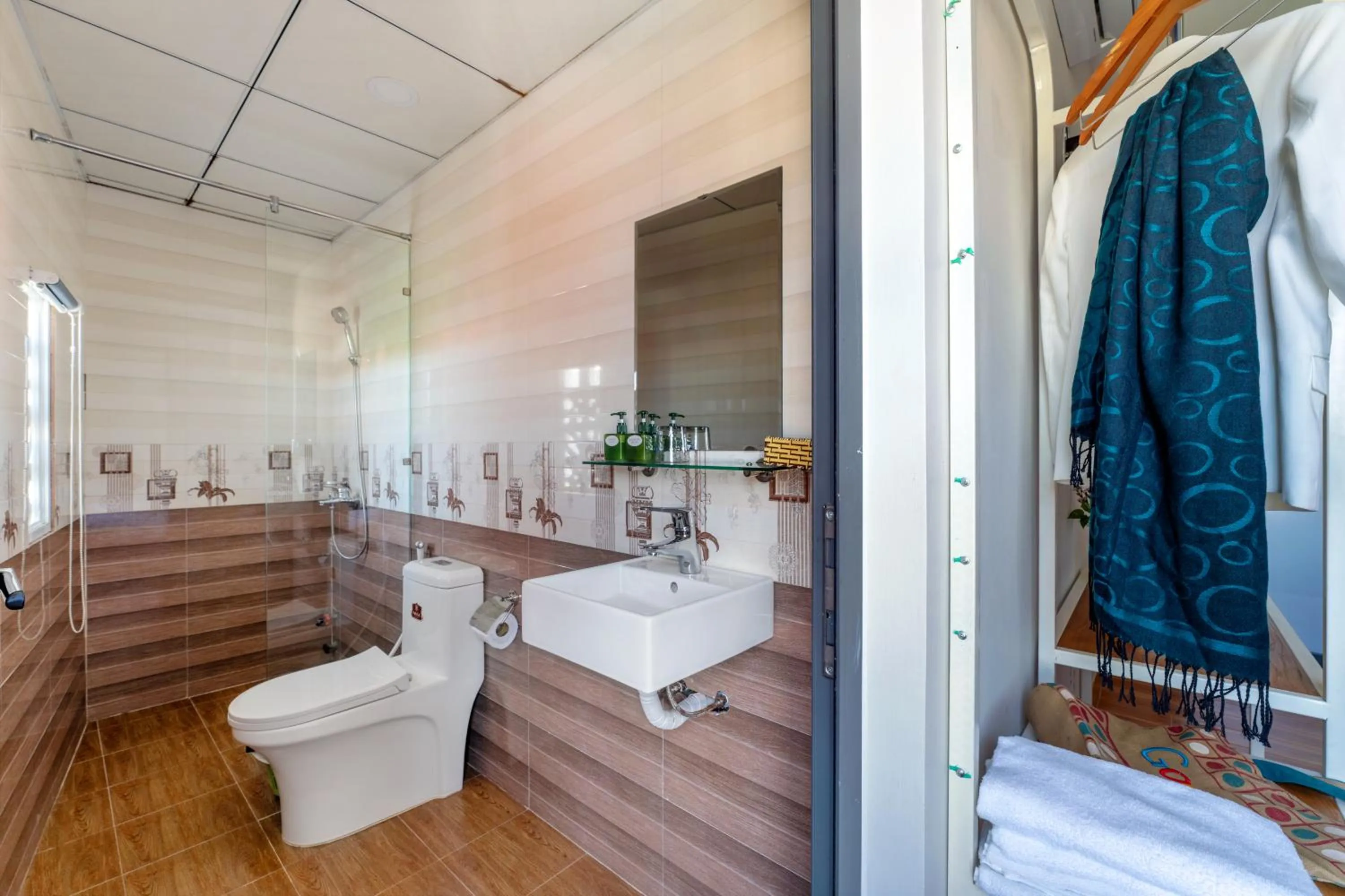 Bathroom in Lavila Homestay Hoi An