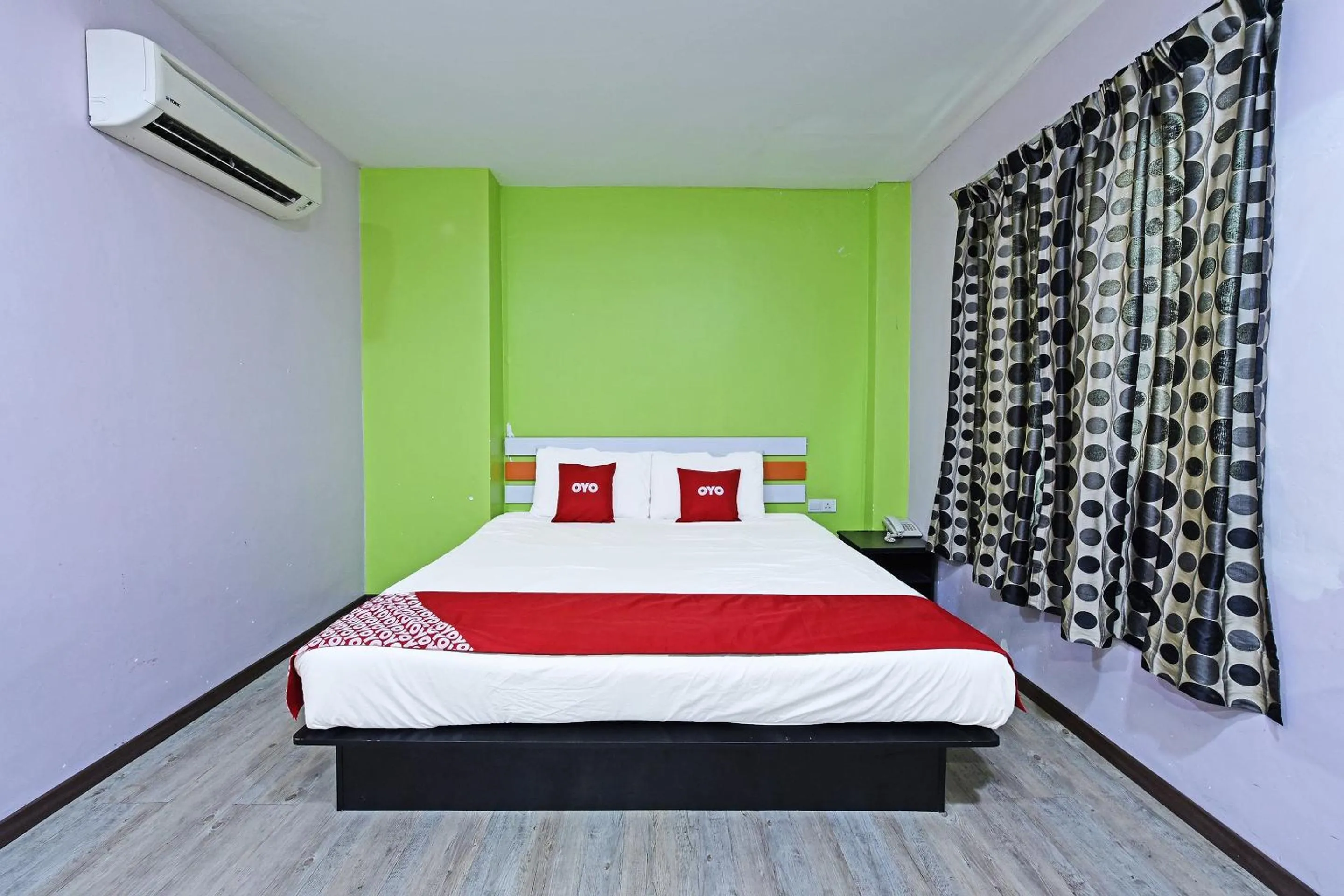 Bedroom, Bed in Hotel O Orange Hotel Kuala Pilah