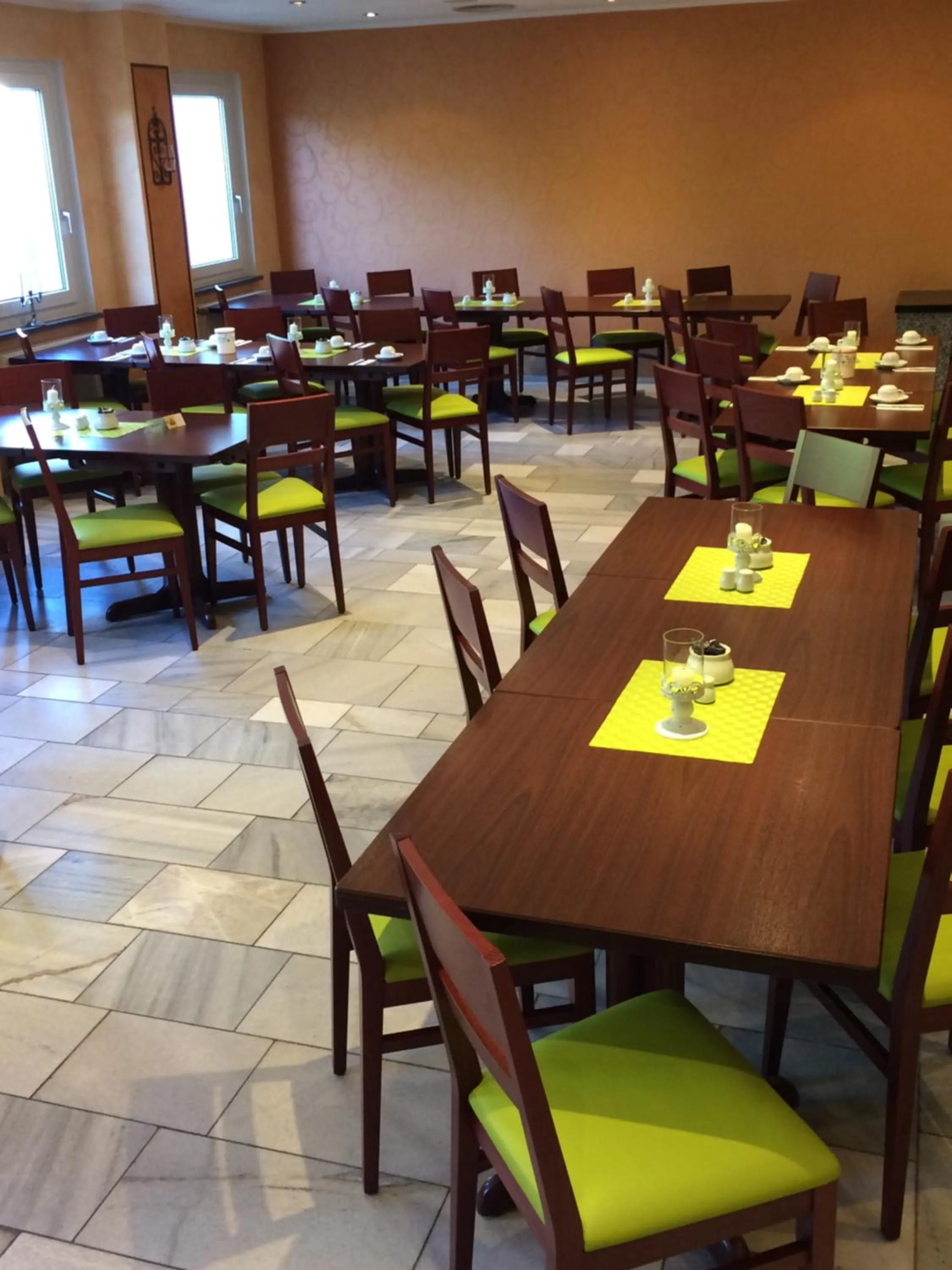 Restaurant/places to eat in Hotel Heidenschanze