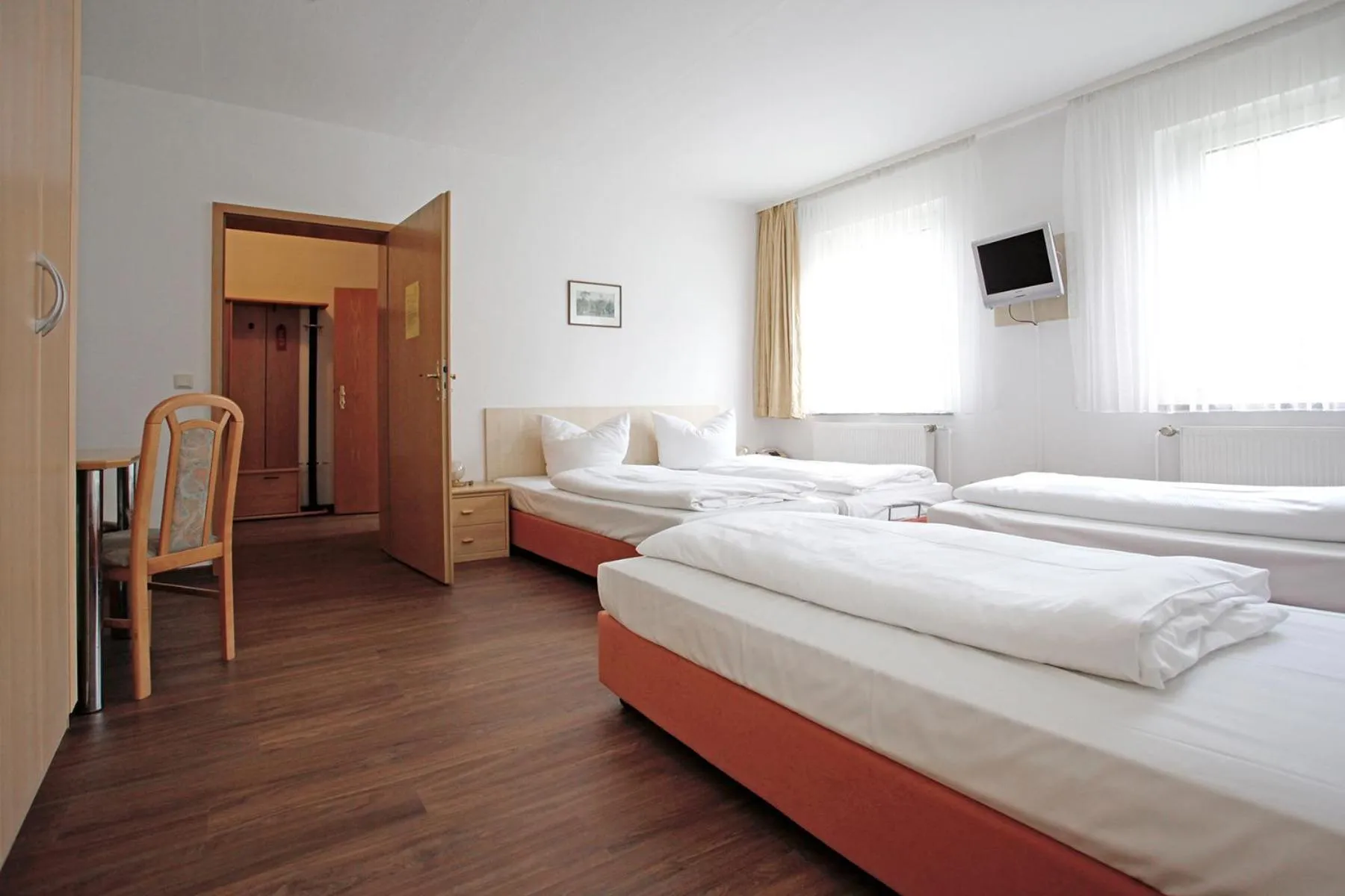 Photo of the whole room, Bed in Hotel Heidenschanze