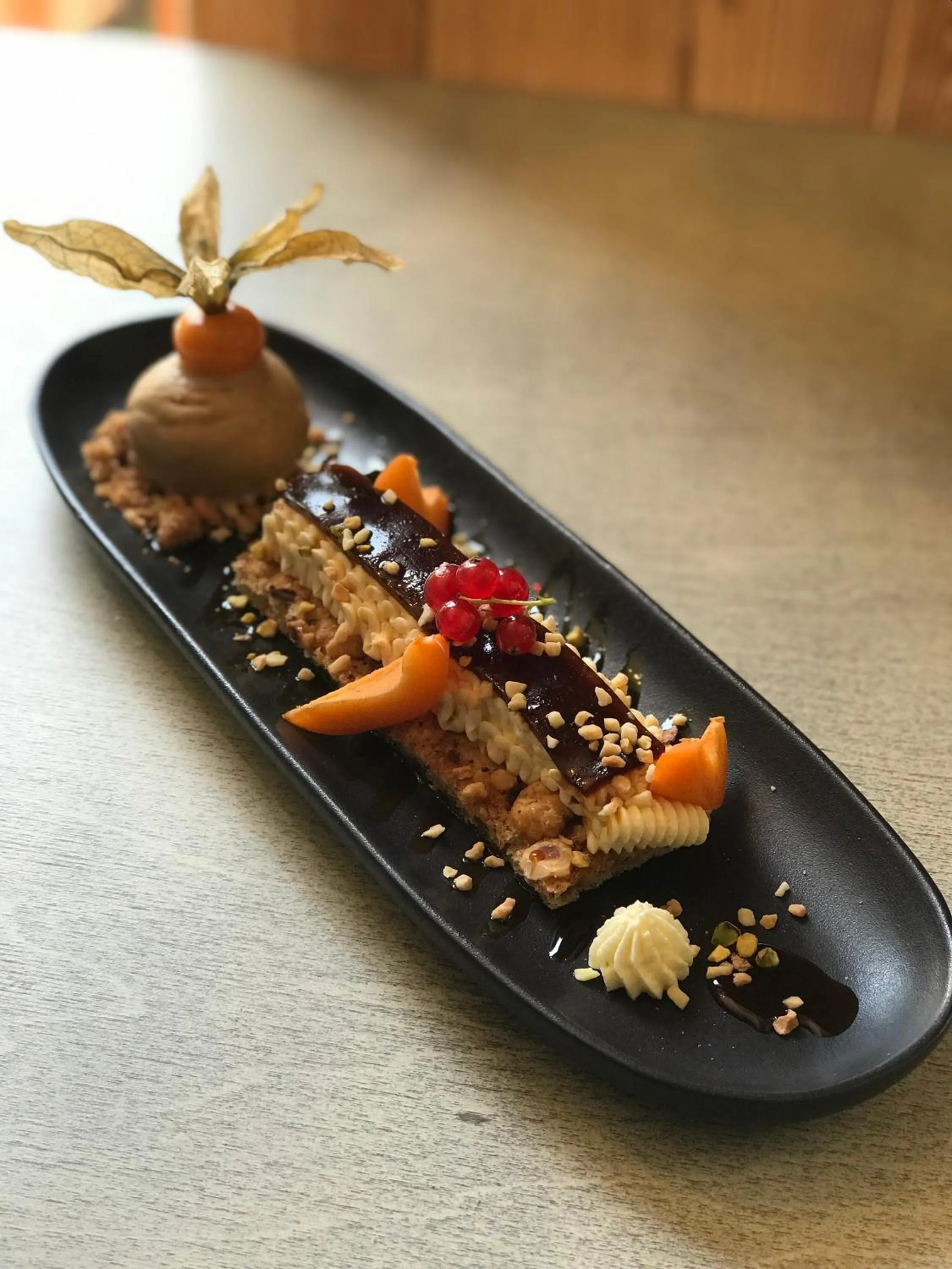 Restaurant/places to eat in L'Outa Hotel Restaurant