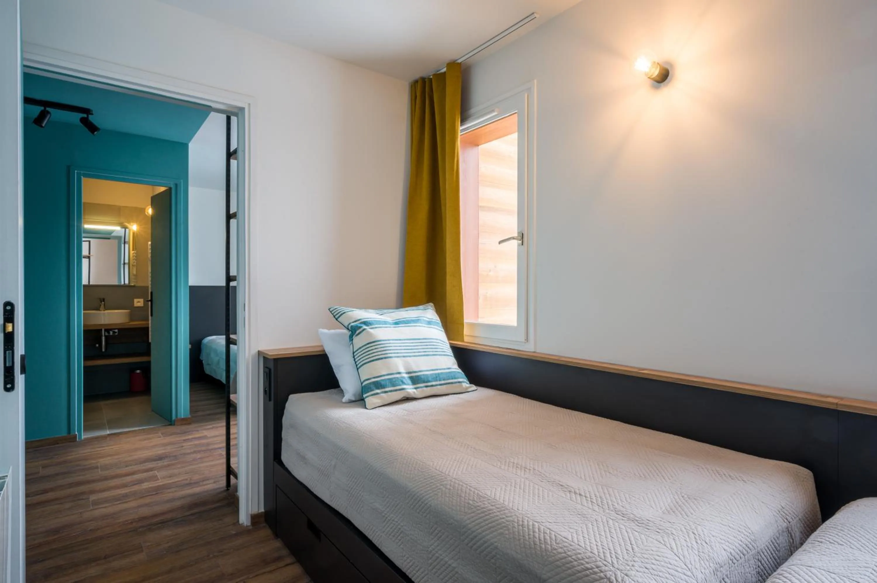 Bed in L'Outa Hotel Restaurant