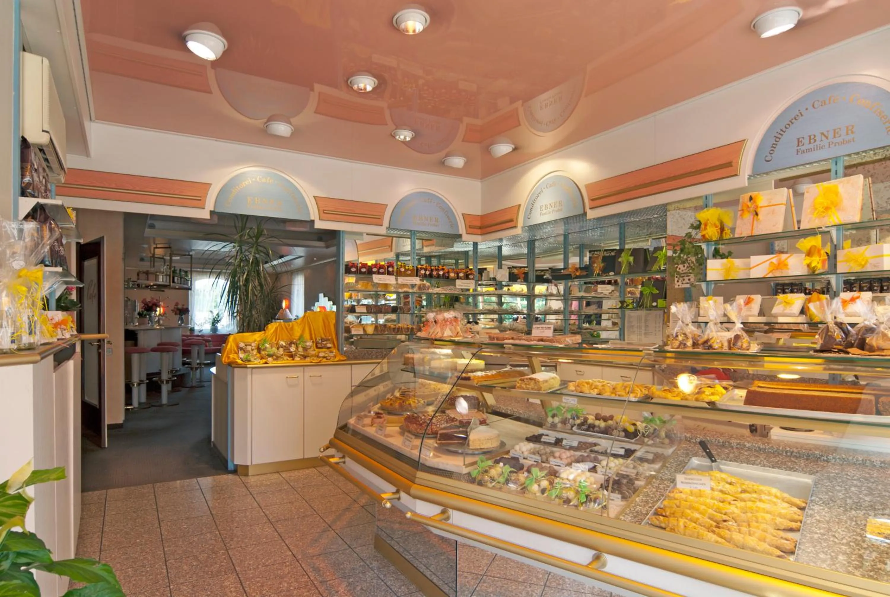 On-site shops in Ebner - Boutique-Hotel & Konditorei