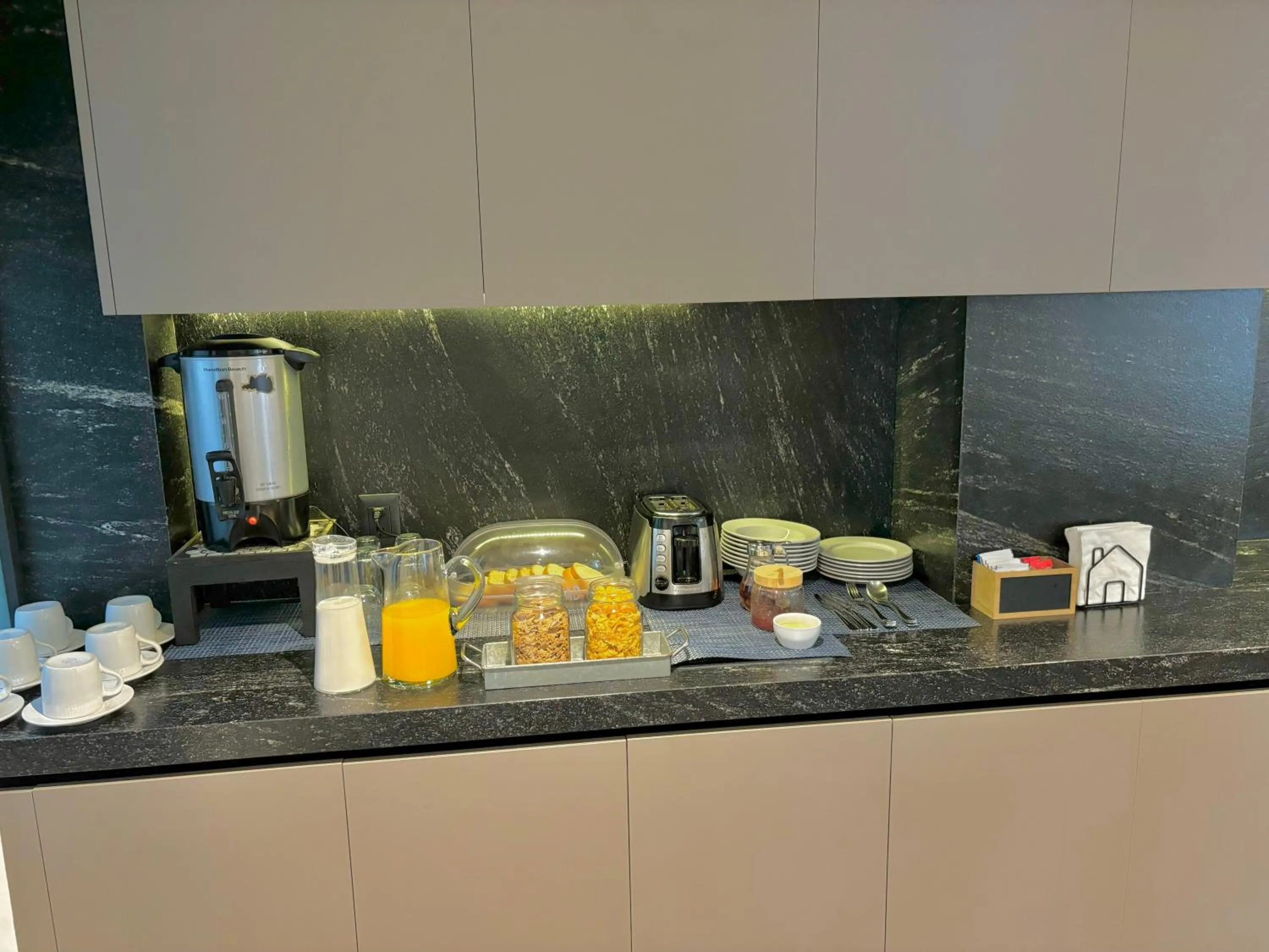 Breakfast in Park Life Masaryk