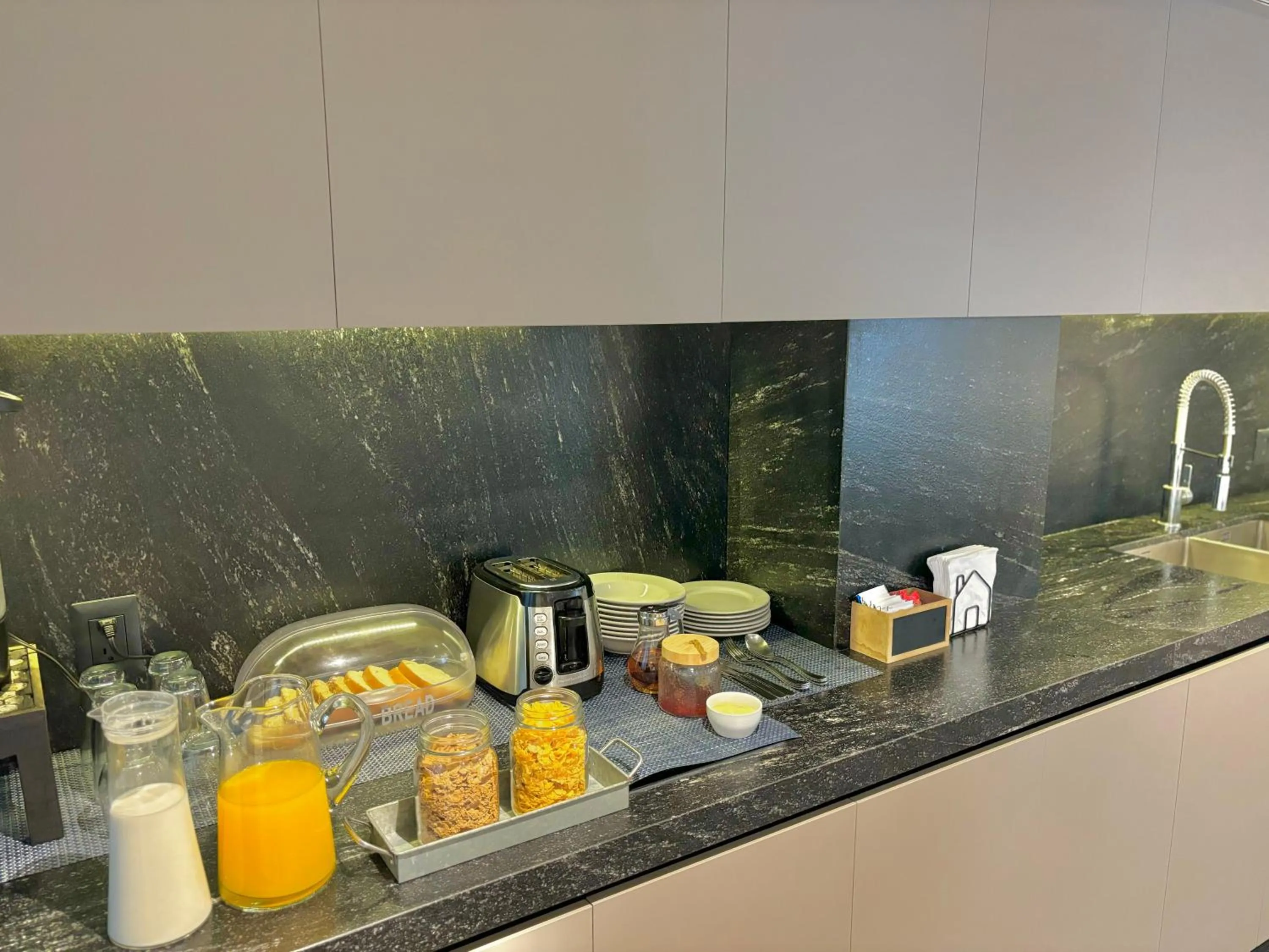 Kitchen or kitchenette in Park Life Masaryk