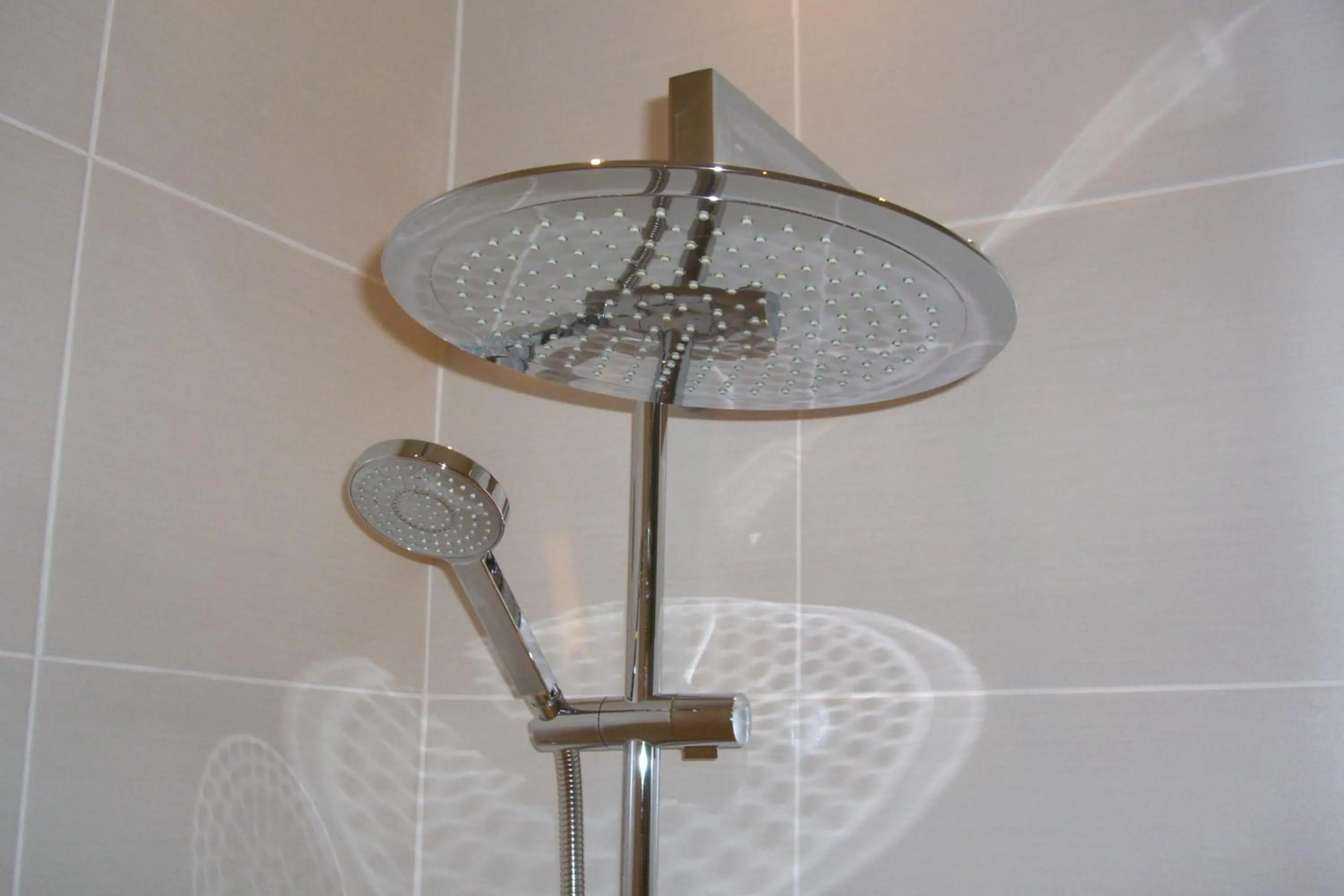 Bathroom in Ash Farm Country House