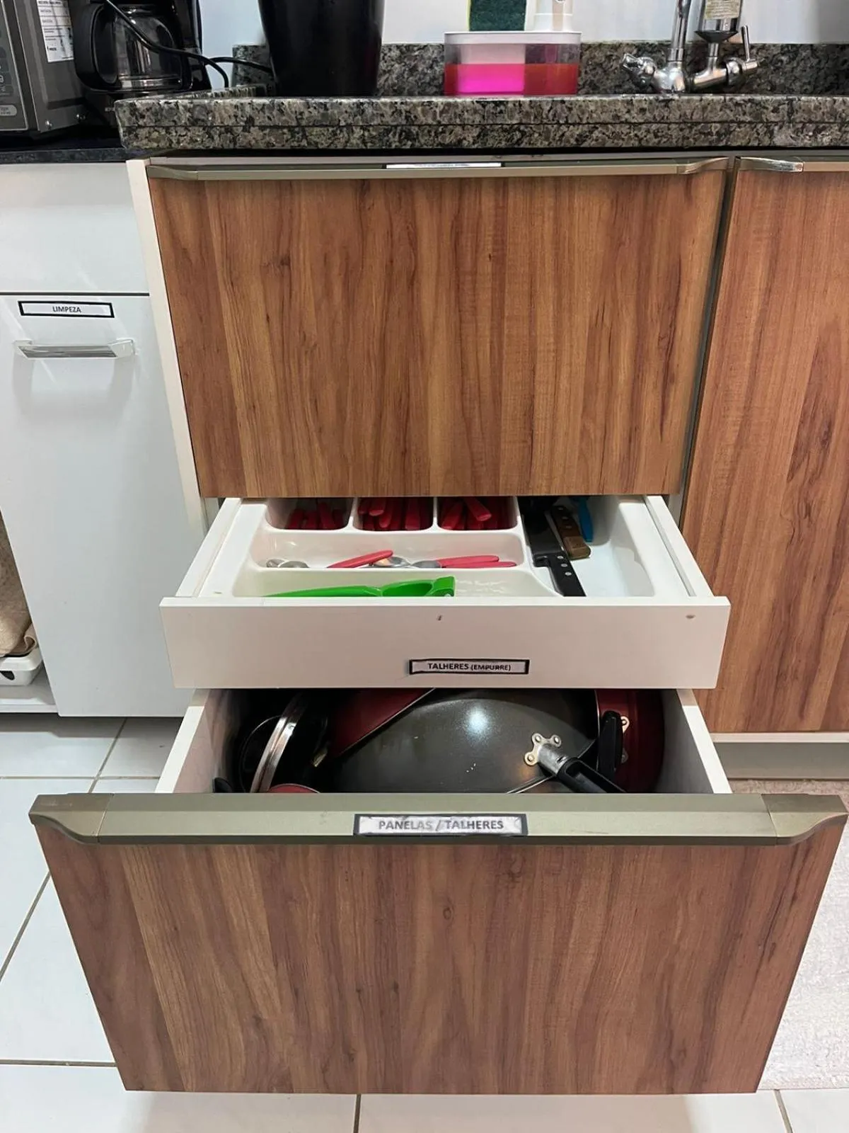 Kitchen or kitchenette in Apartamento Mobiliado em Petrolina - Recomendado!