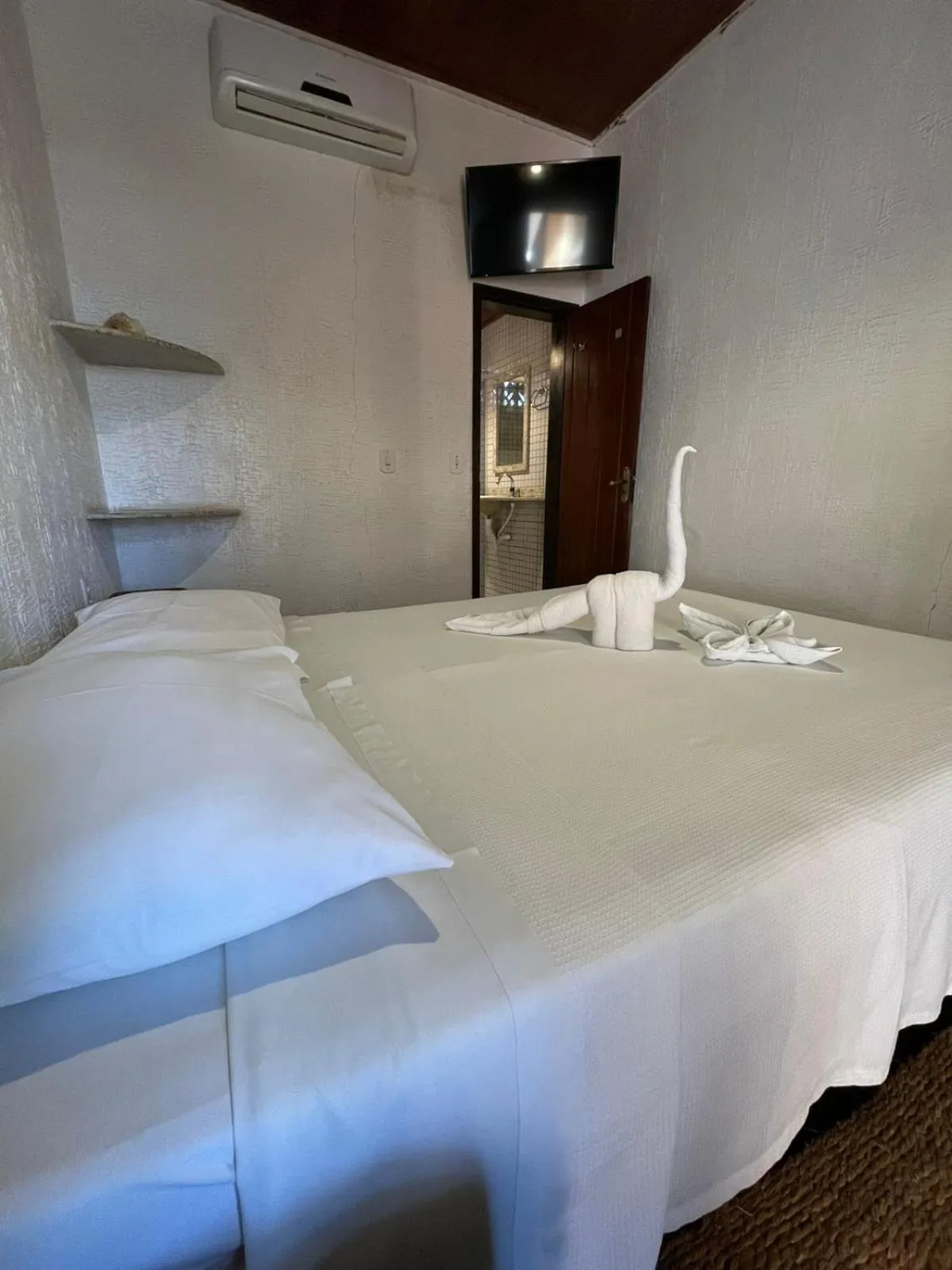 Bed in Hotel Salinopolis e kitepoint