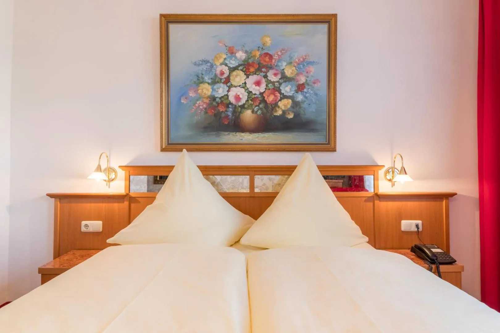 Bed in Hotel Bayernland