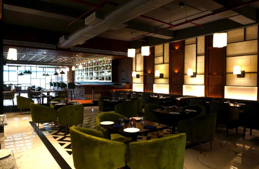 Restaurant/places to eat in Hotel Polo Towers Agartala