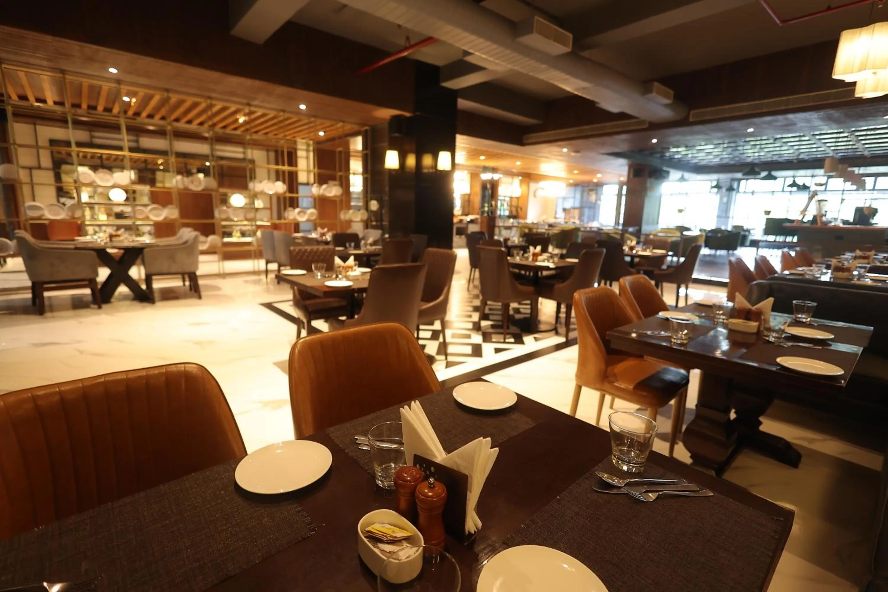 Restaurant/places to eat in Hotel Polo Towers Agartala