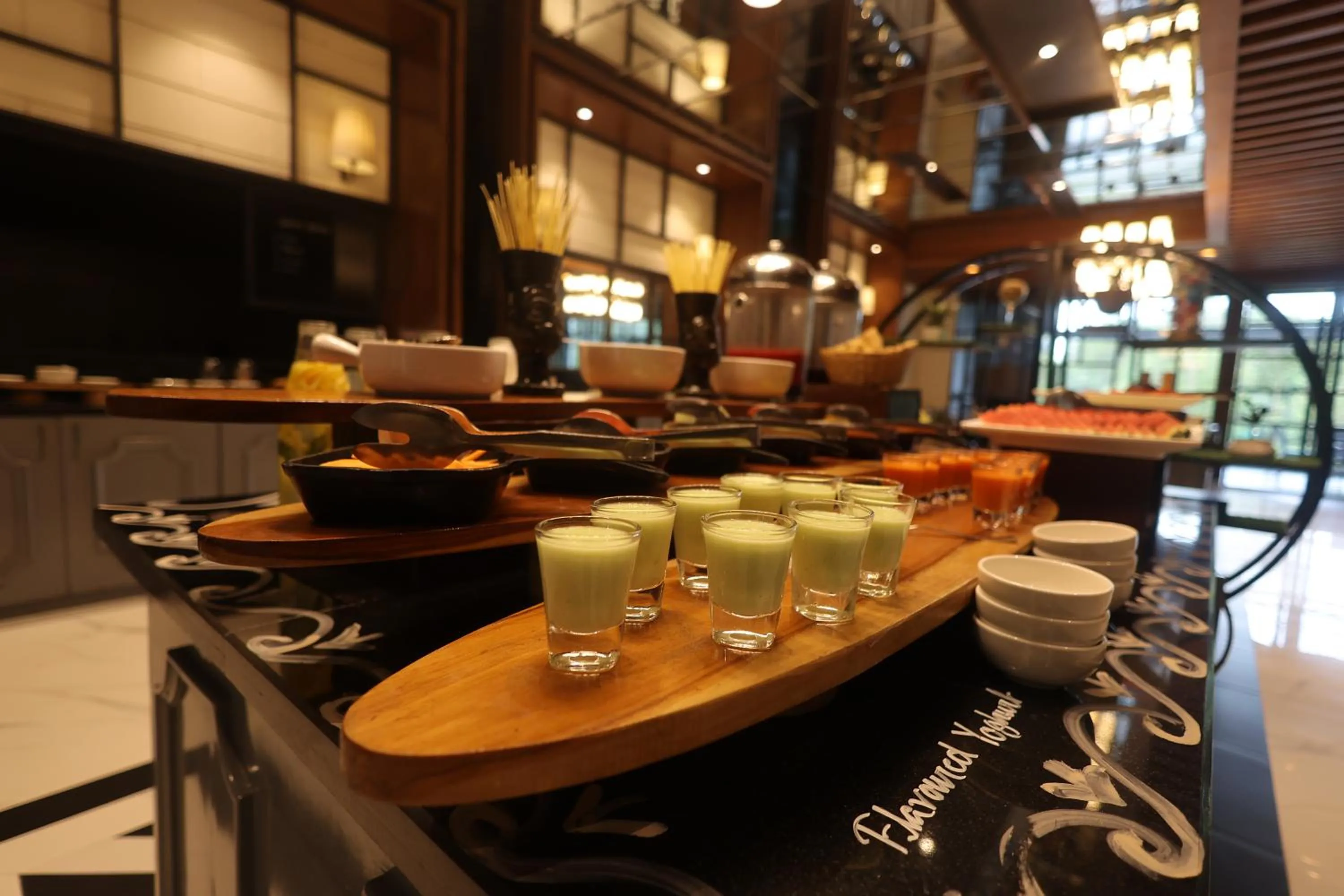 Restaurant/places to eat in Hotel Polo Towers Agartala