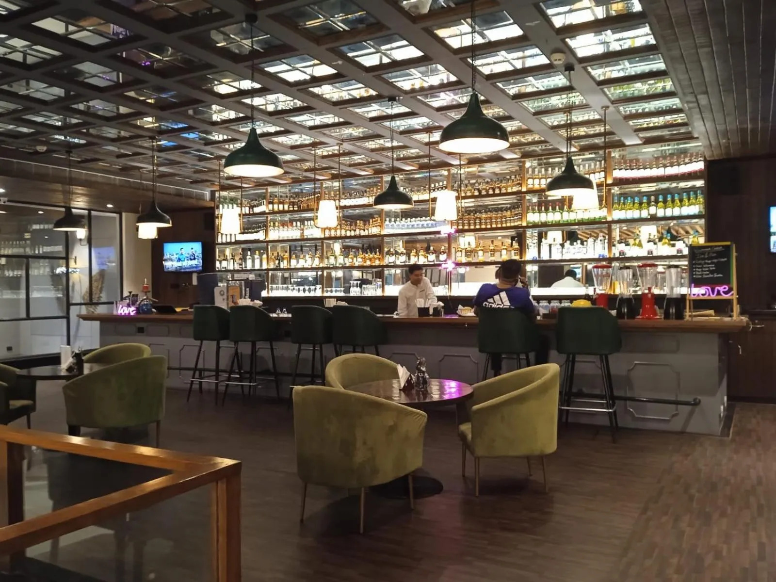 Lounge or bar in Hotel Polo Towers Agartala