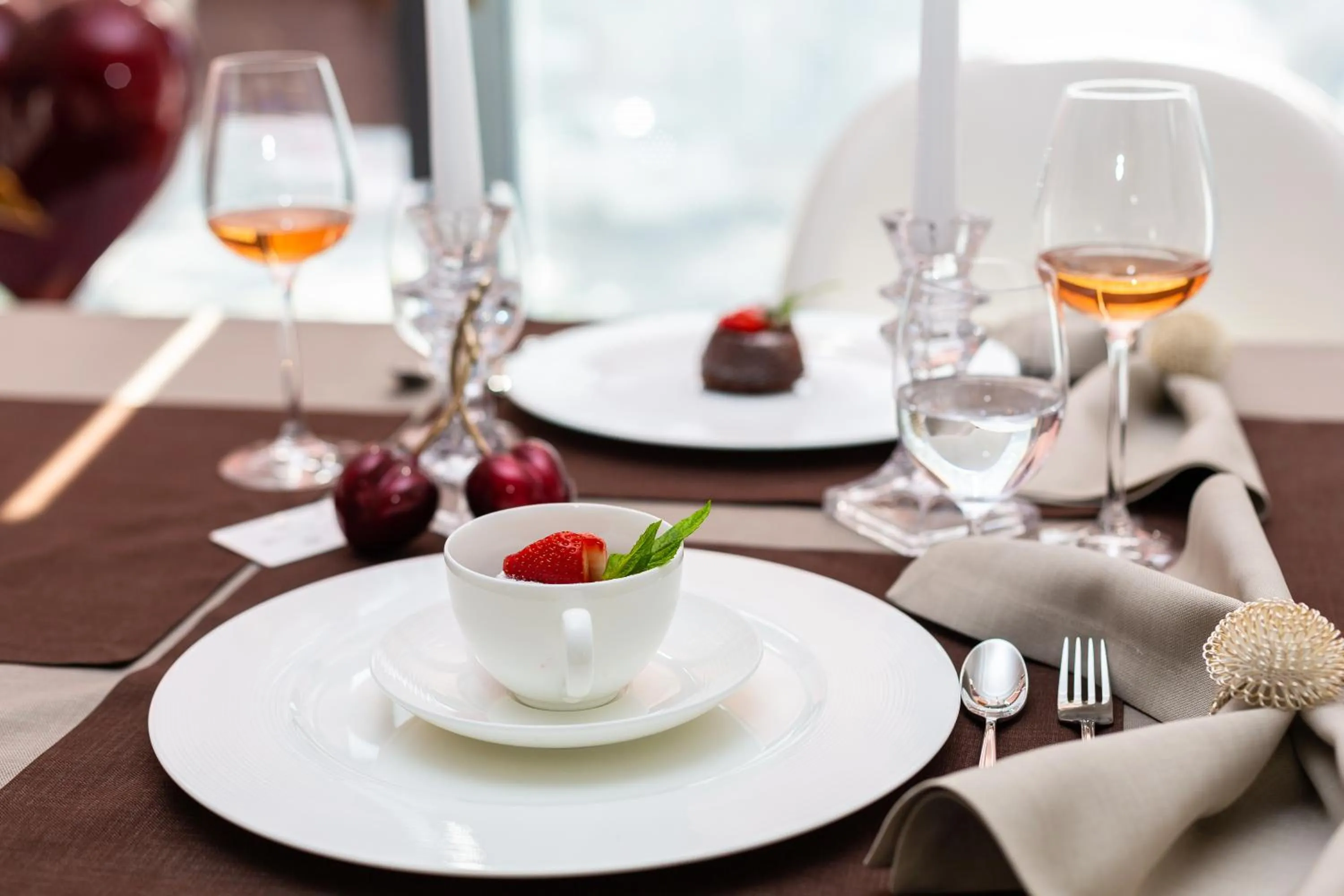 Restaurant/places to eat in Boutique Hotel Vissi d'Arte