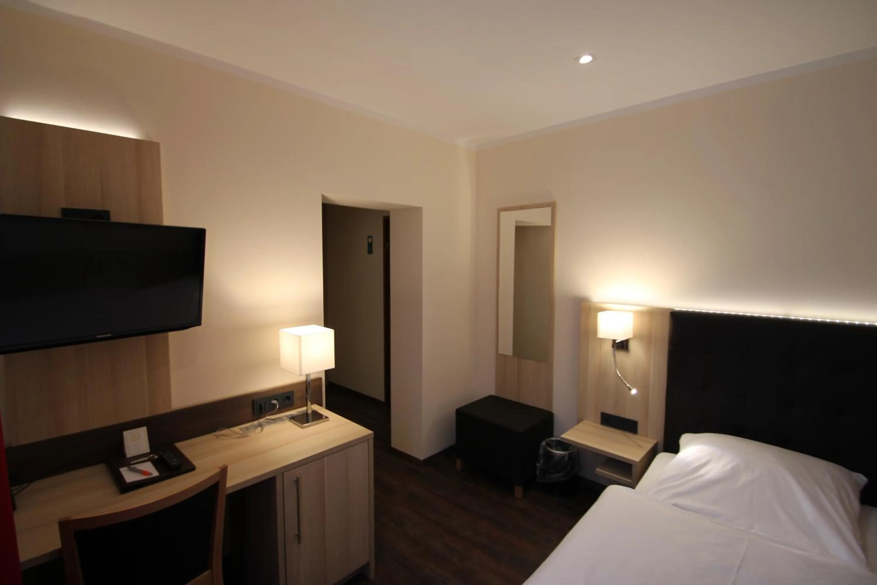 Photo of the whole room, Bed in Vivotel Sonderfeld