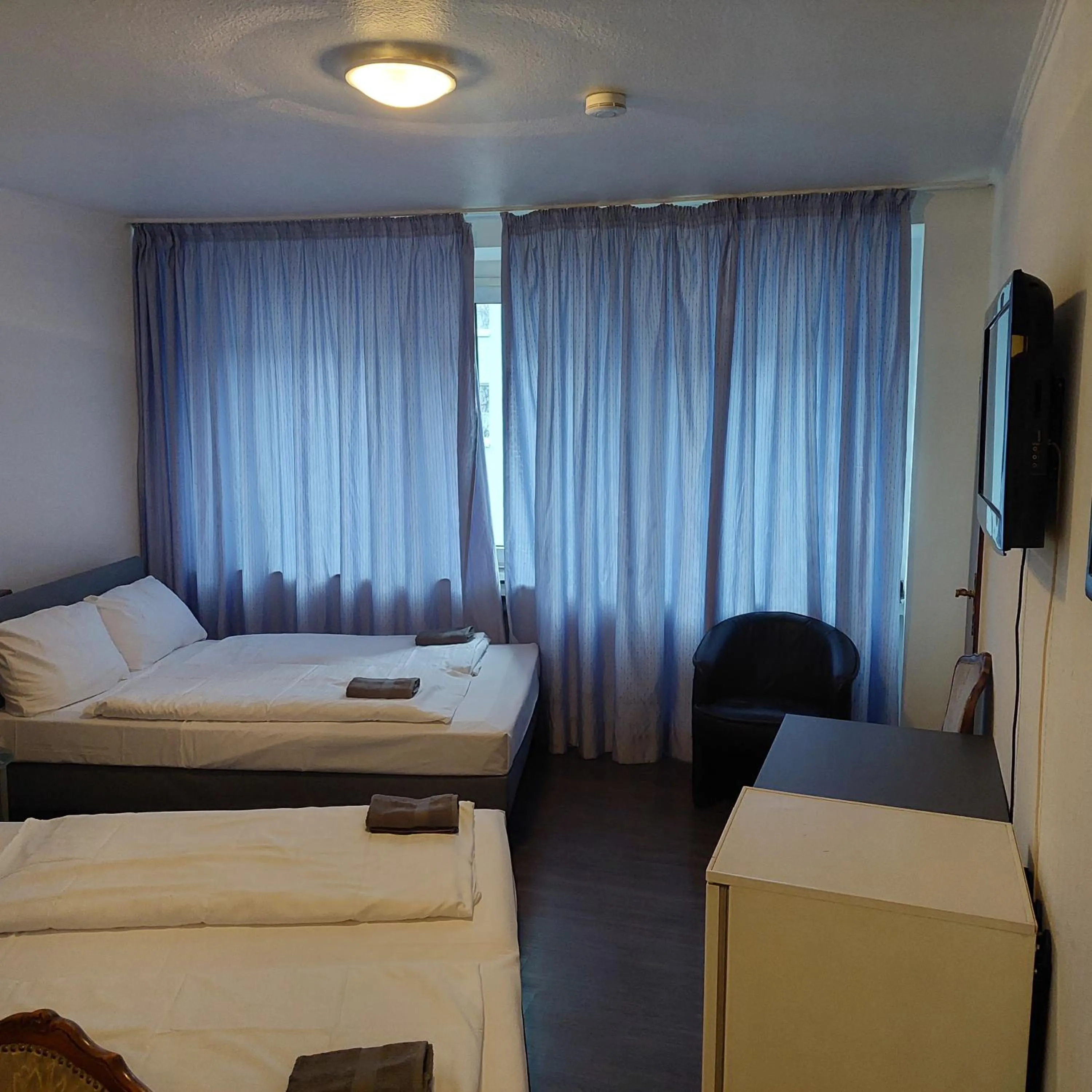 Bed in Hotel Berliner Hof