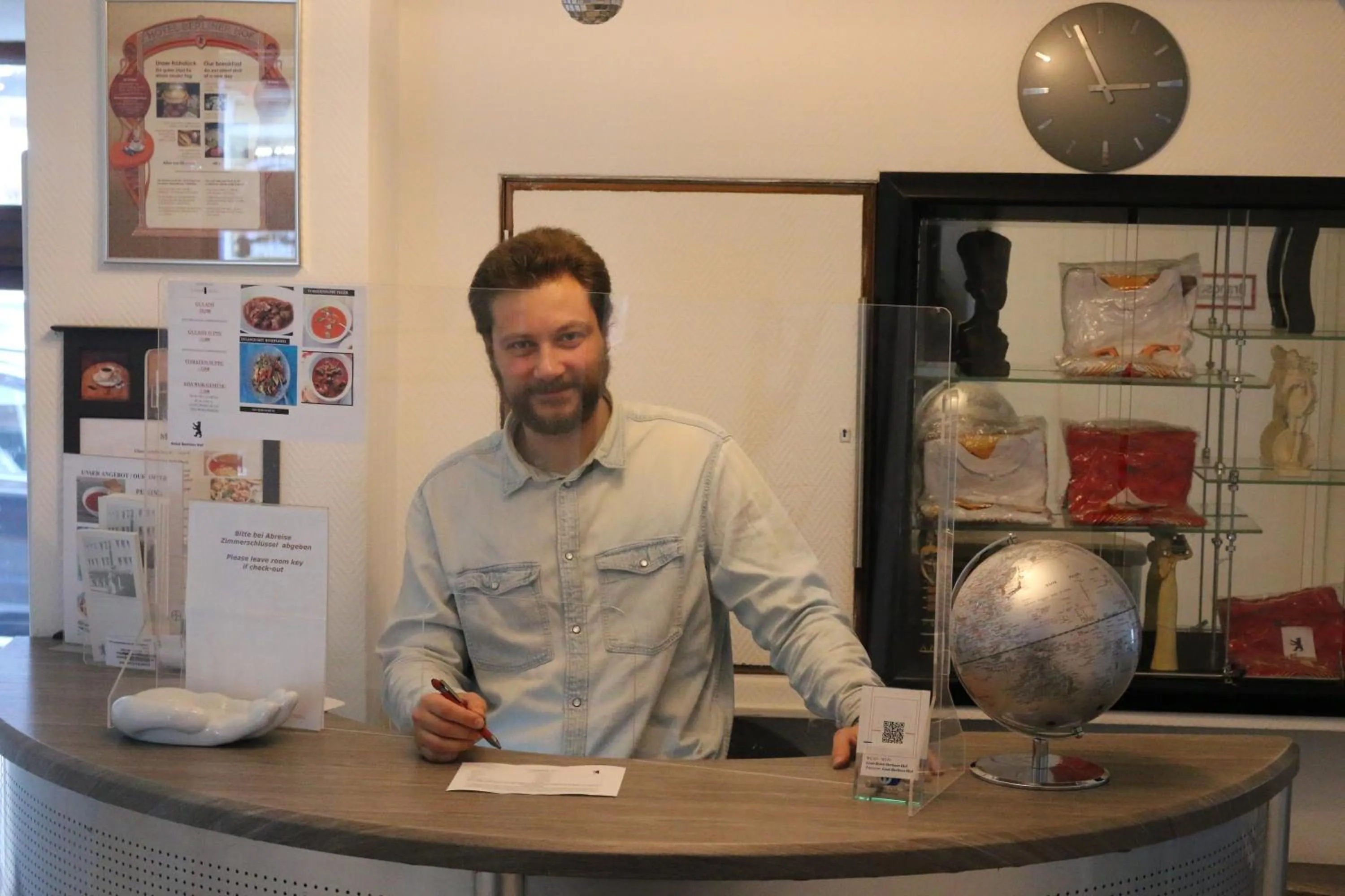 Lobby or reception in Hotel Berliner Hof
