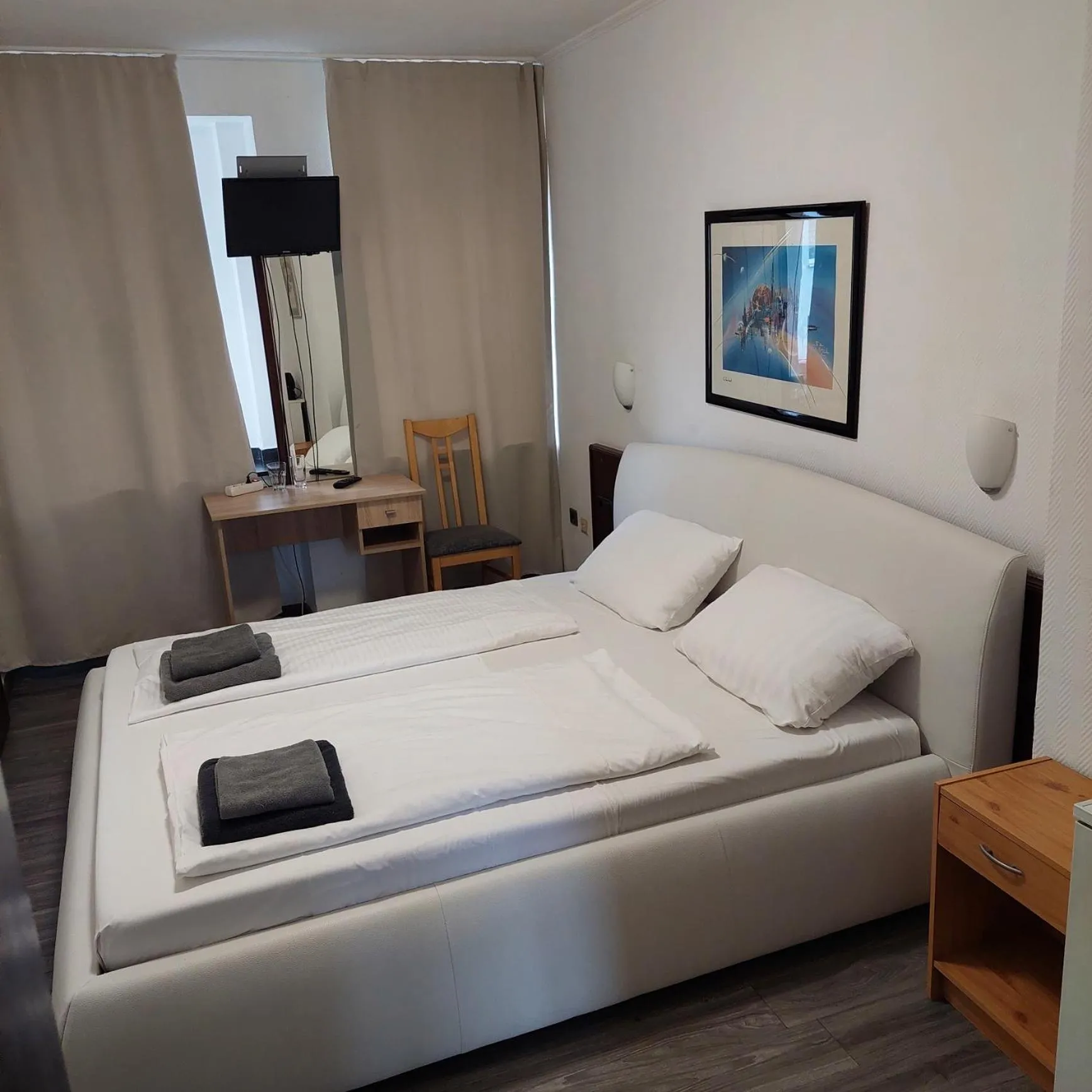 Bed in Hotel Berliner Hof