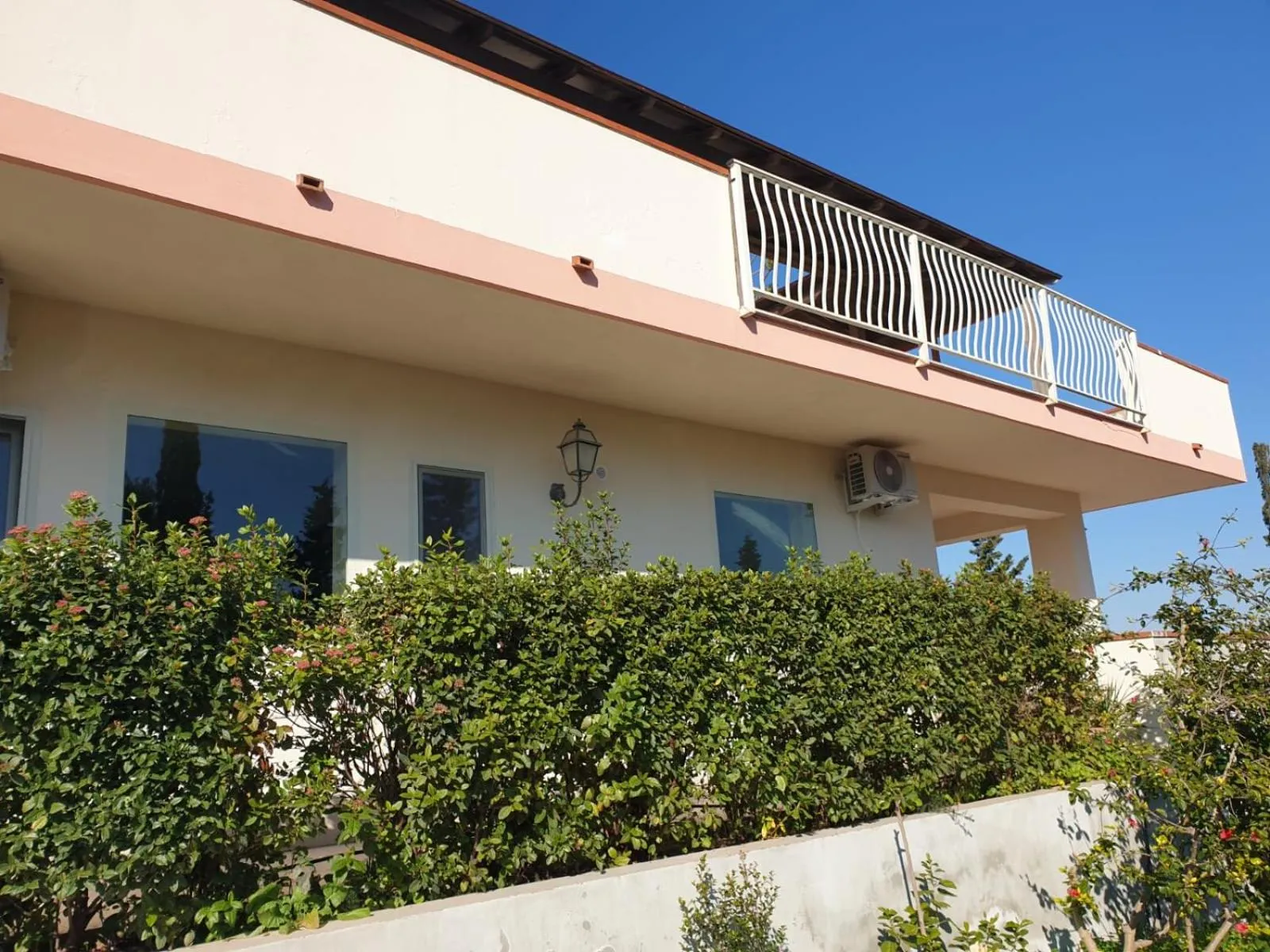 Property building in Villa Francesca