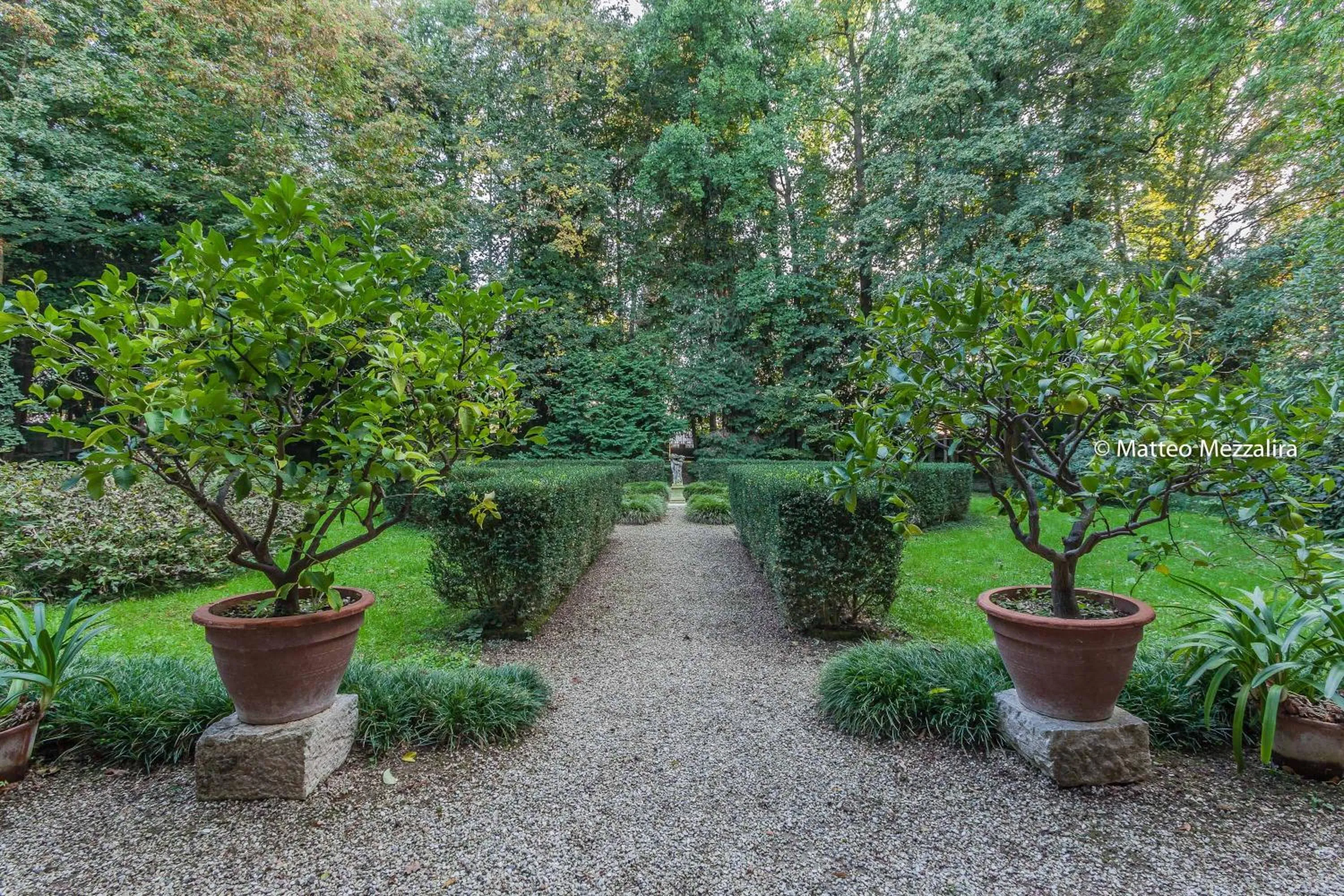 Garden in B&B Dal Viceré - Villa Mezzalira