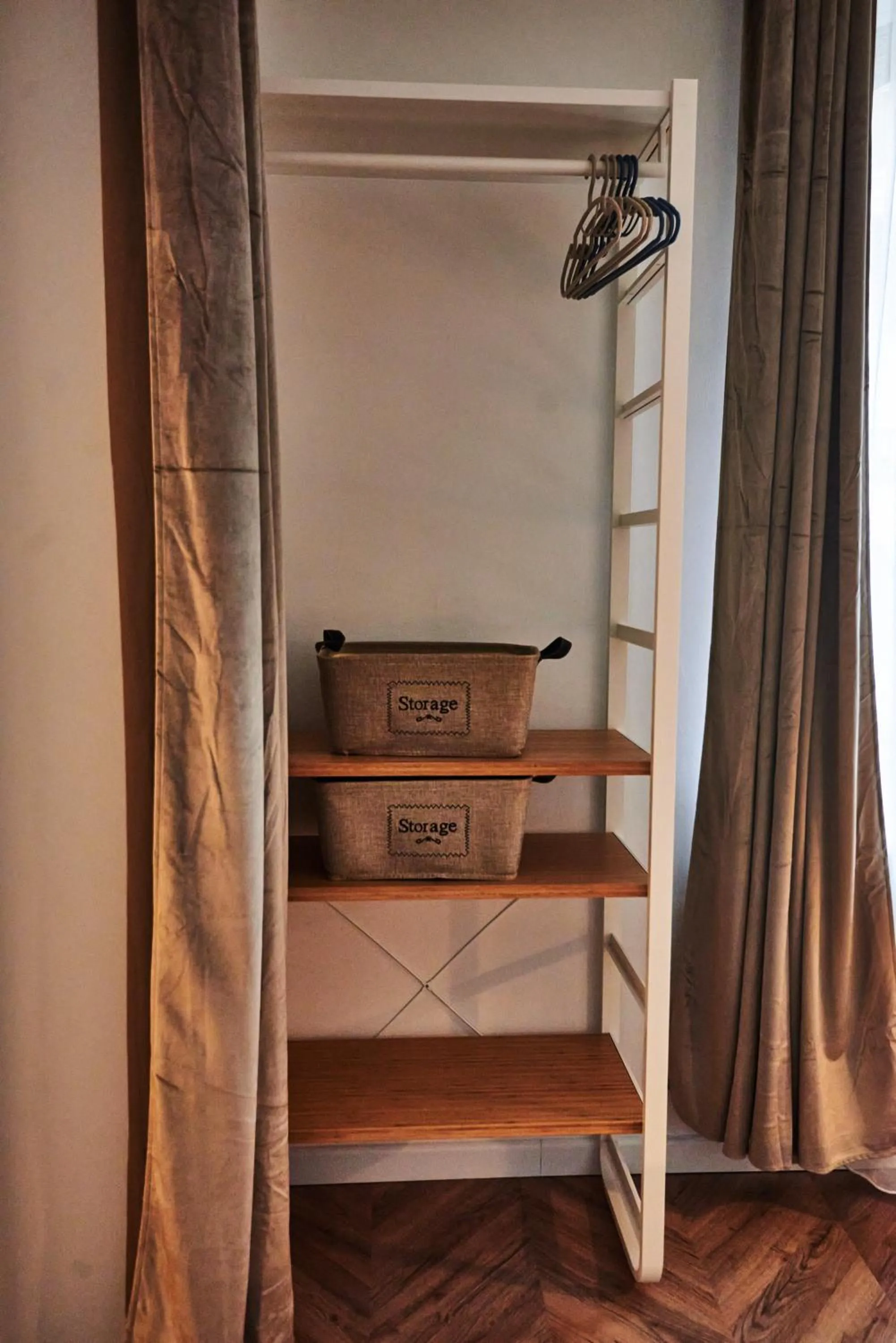 Bedroom, Bed in Metropole Apartments Royal Residence