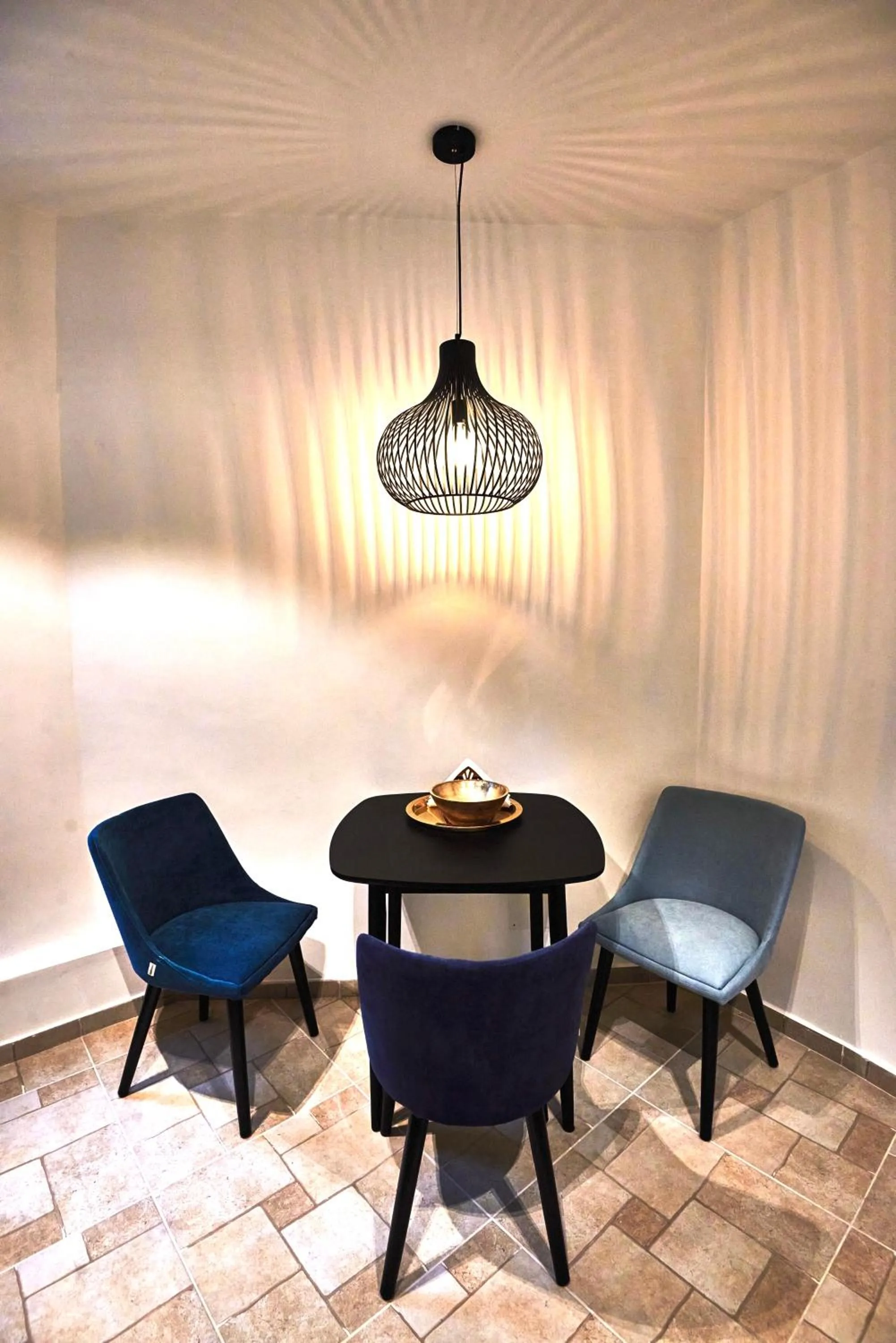 Seating area in Metropole Apartments Royal Residence