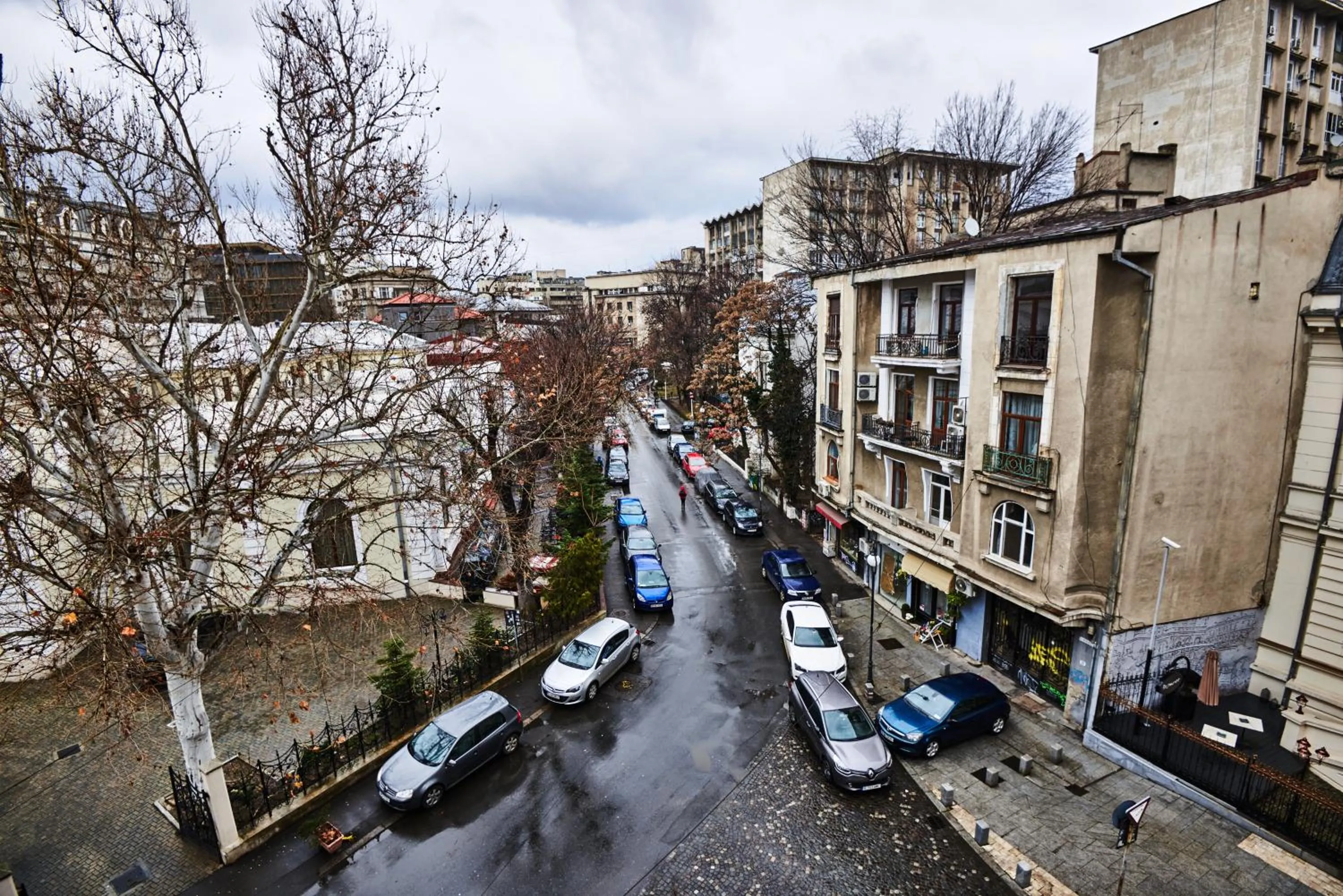 Neighbourhood in Metropole Apartments Royal Residence