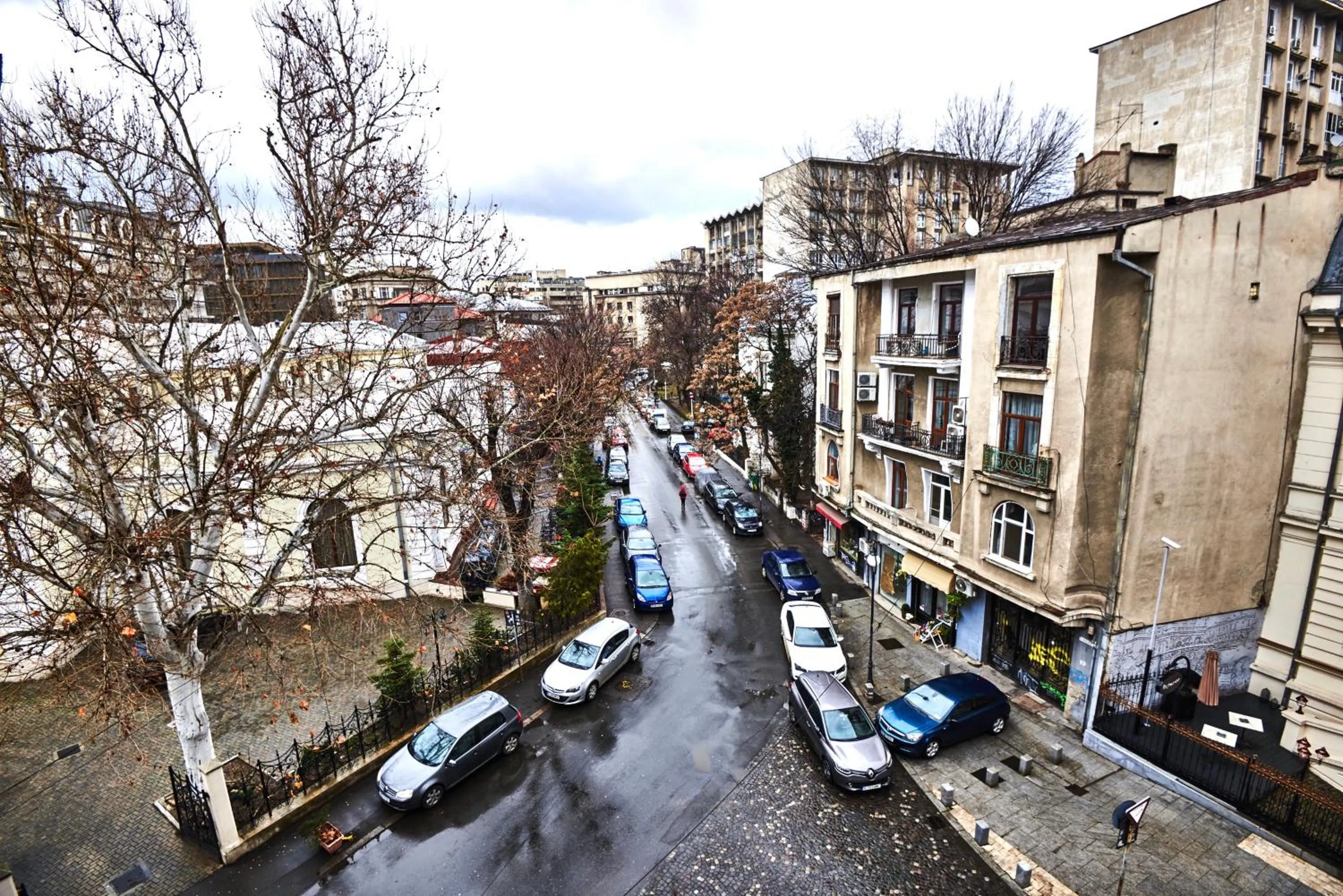 Property building in Metropole Apartments Royal Residence