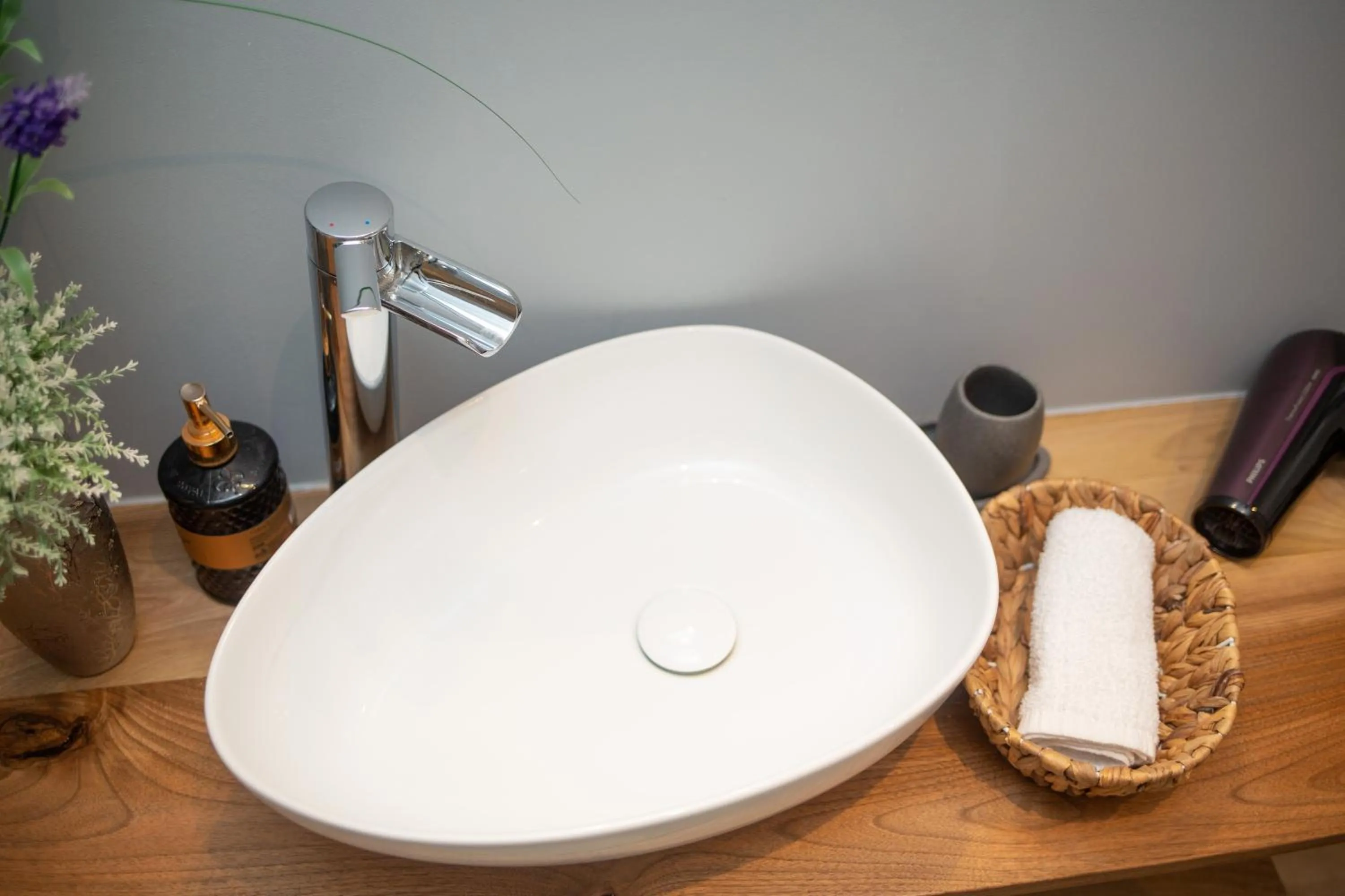 Bathroom in Metropole Apartments Royal Residence