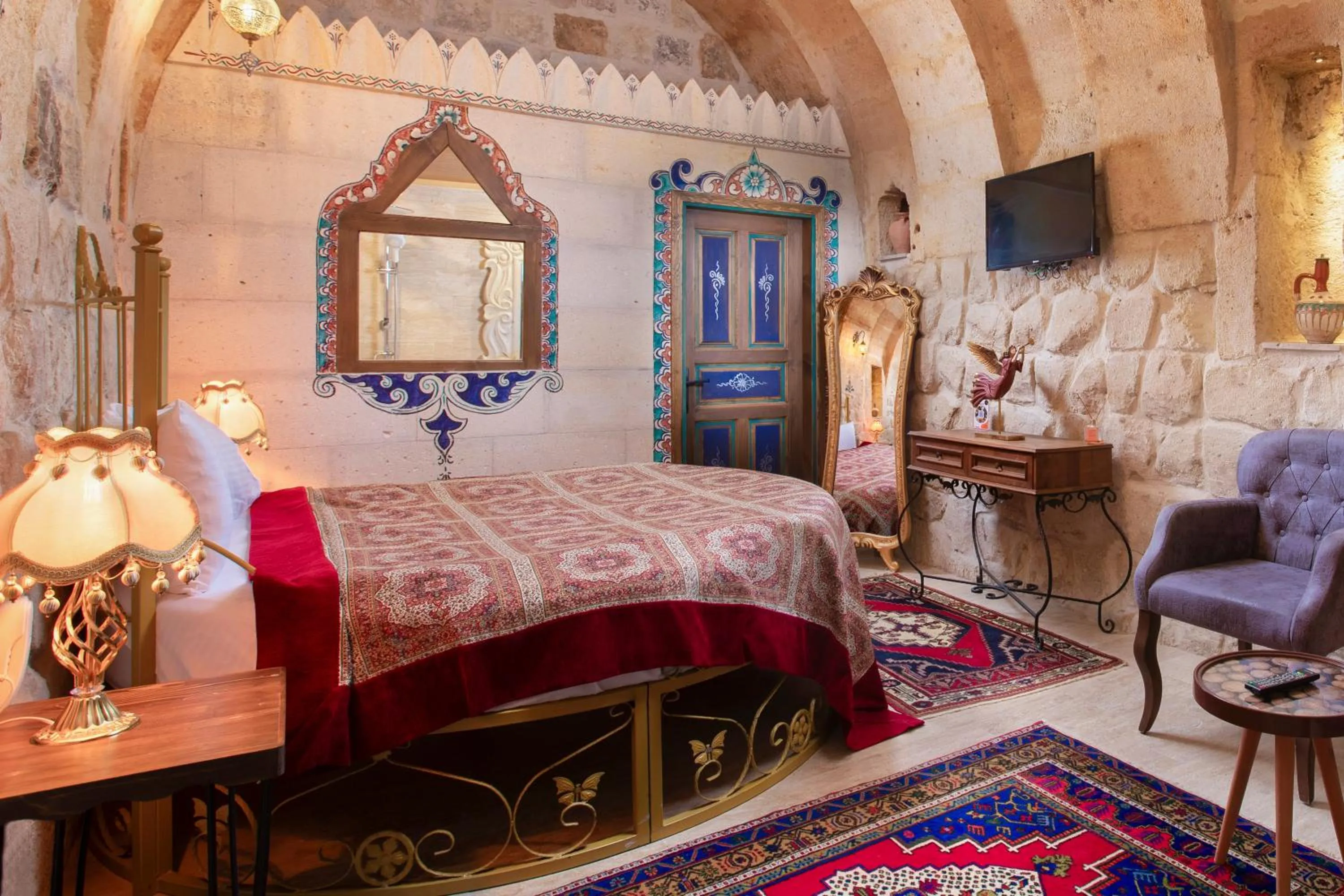 Bed in Carna Cave Hotel Cappadocia Only Adult
