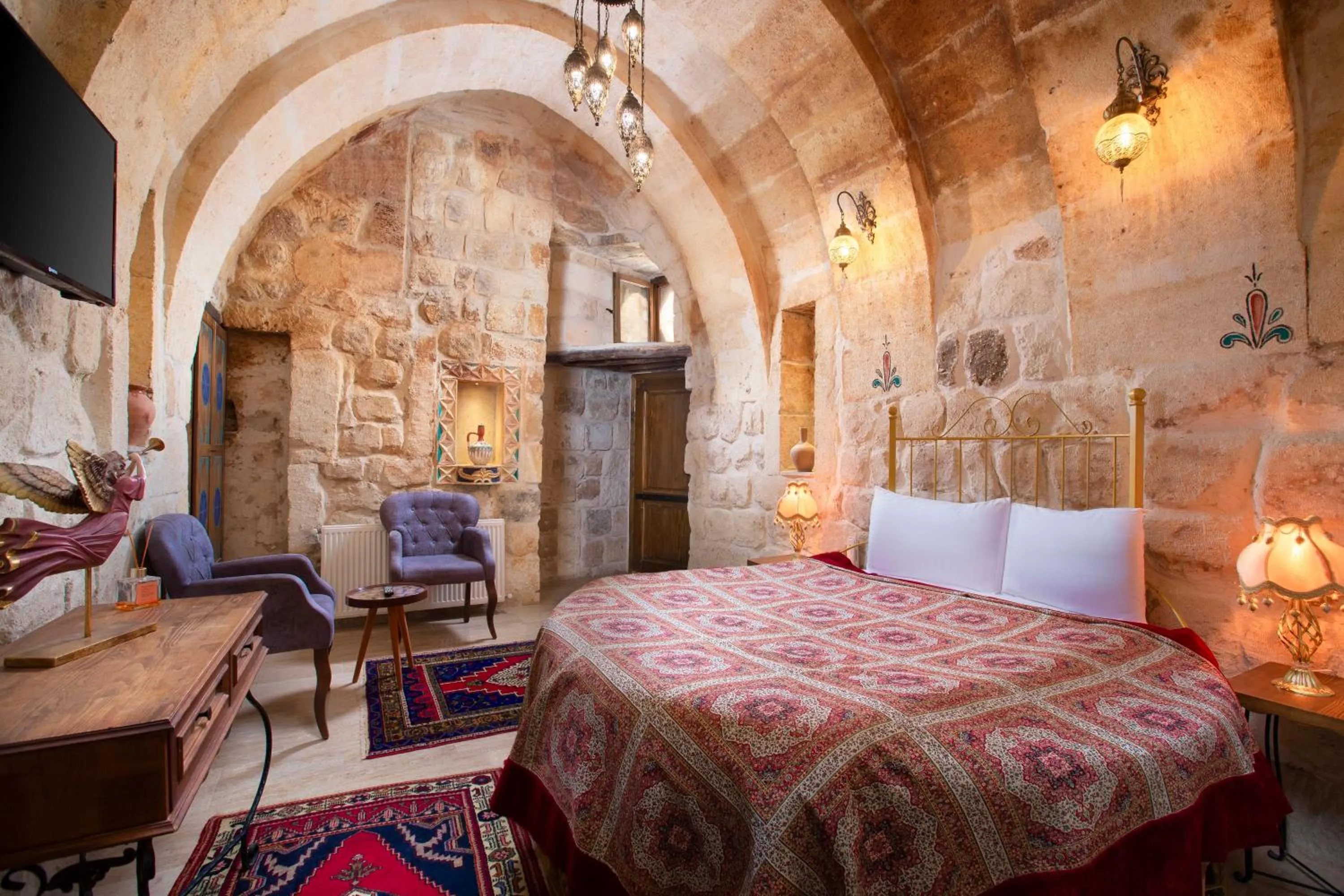 Bed in Carna Cave Hotel Cappadocia Only Adult