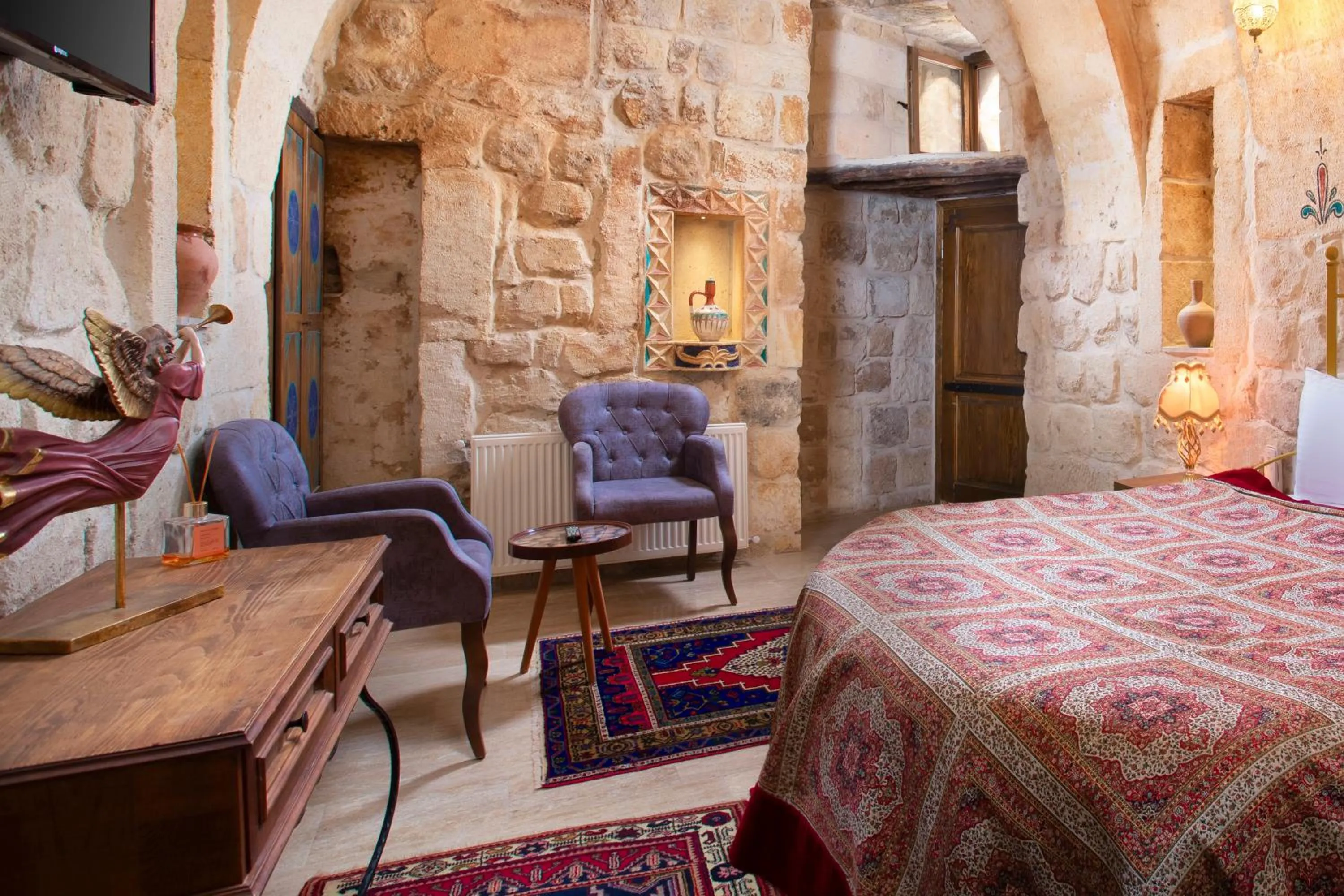 Bed in Carna Cave Hotel Cappadocia Only Adult