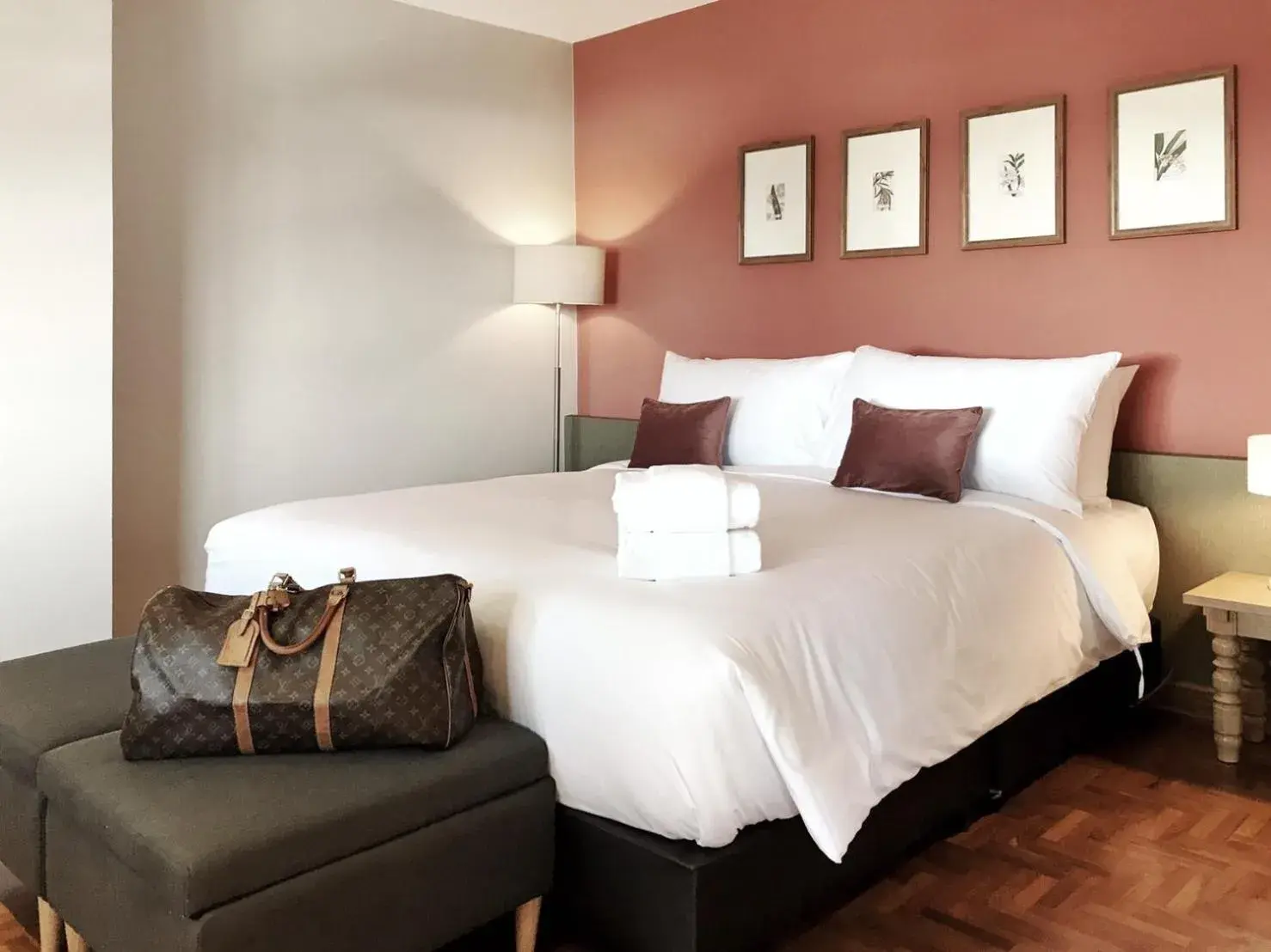 Deluxe Room in The Raintree Hotel Chiang Mai Deluxe Room in The Raintree Hotel Chiang Mai