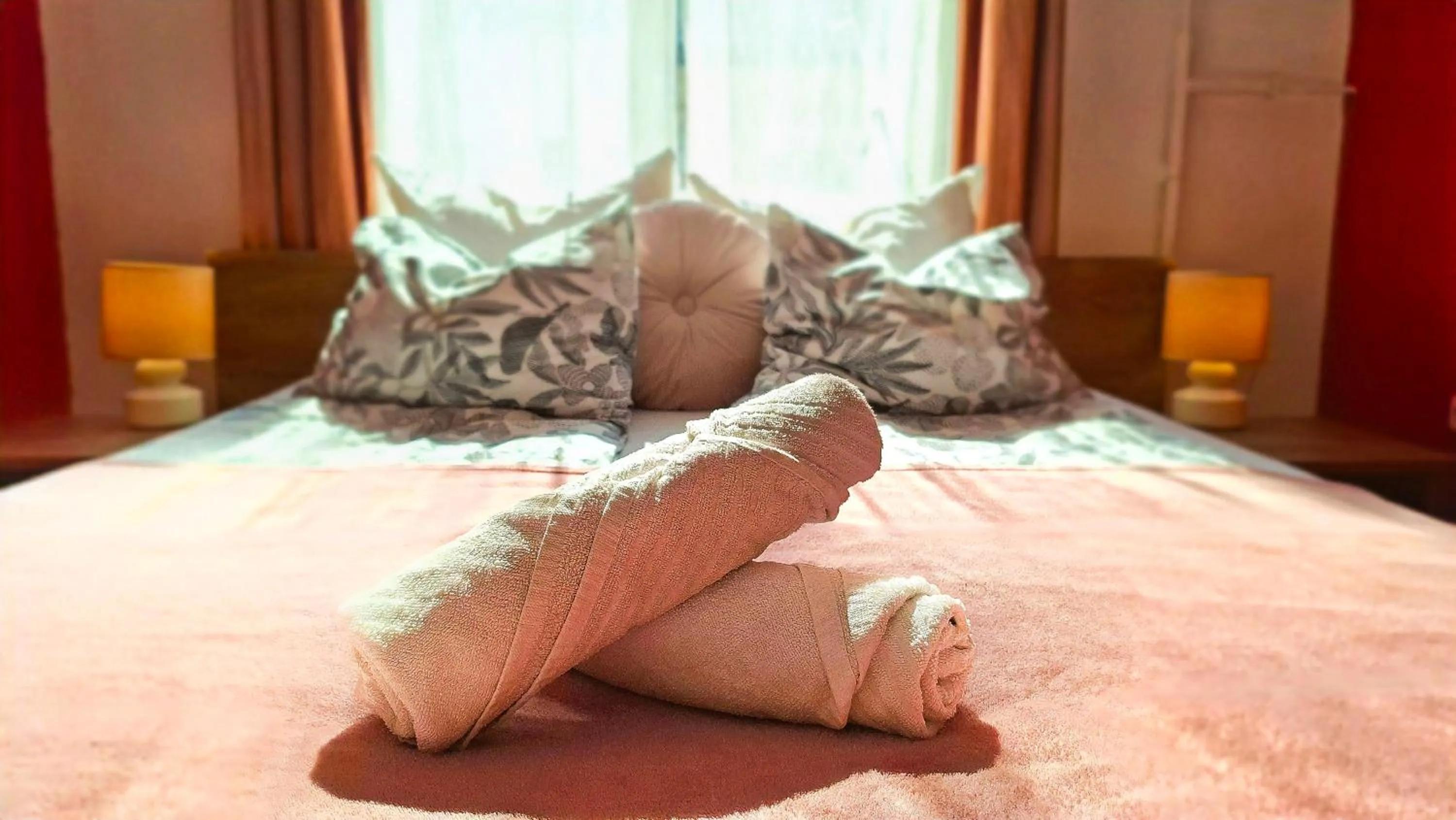 Bed in Black Sheep Budapest Smart Rooms