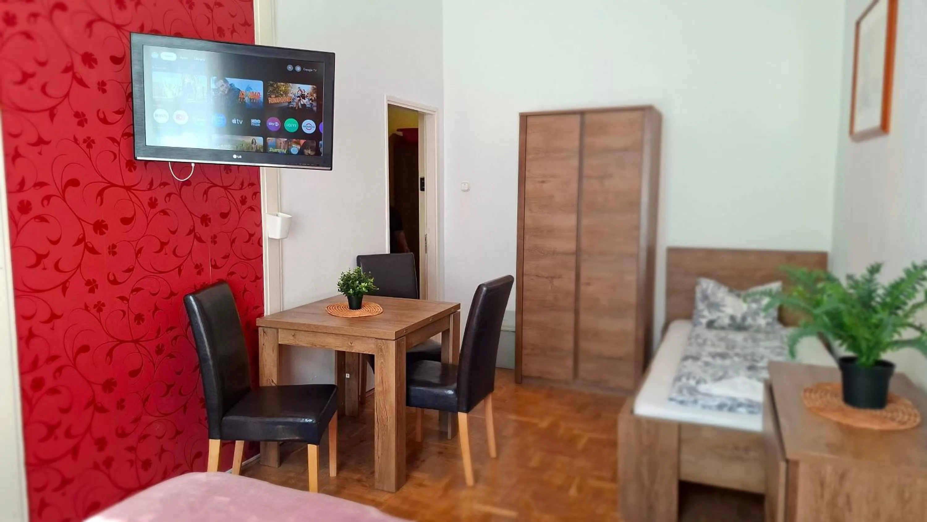 Black Sheep Budapest Smart Rooms