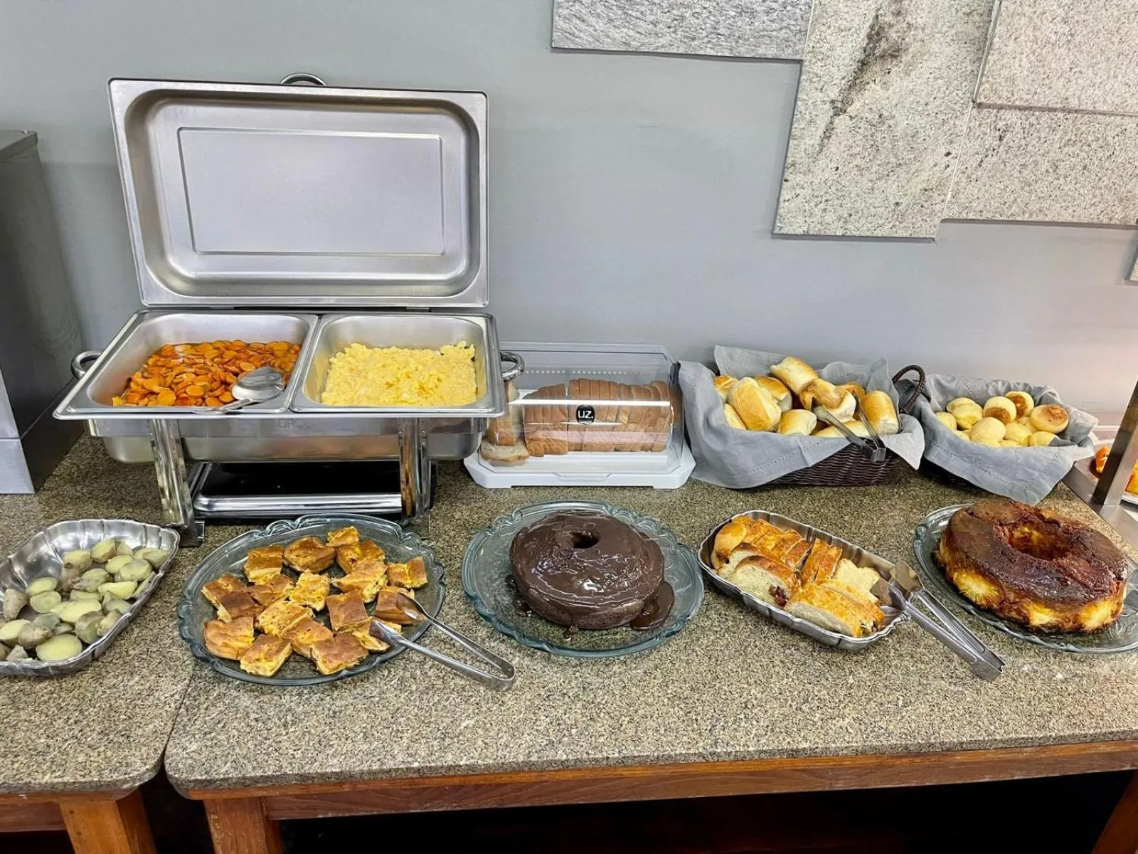 Breakfast in Hotel Economy 888 - Próximo a Praça da Estação e Rodoviária