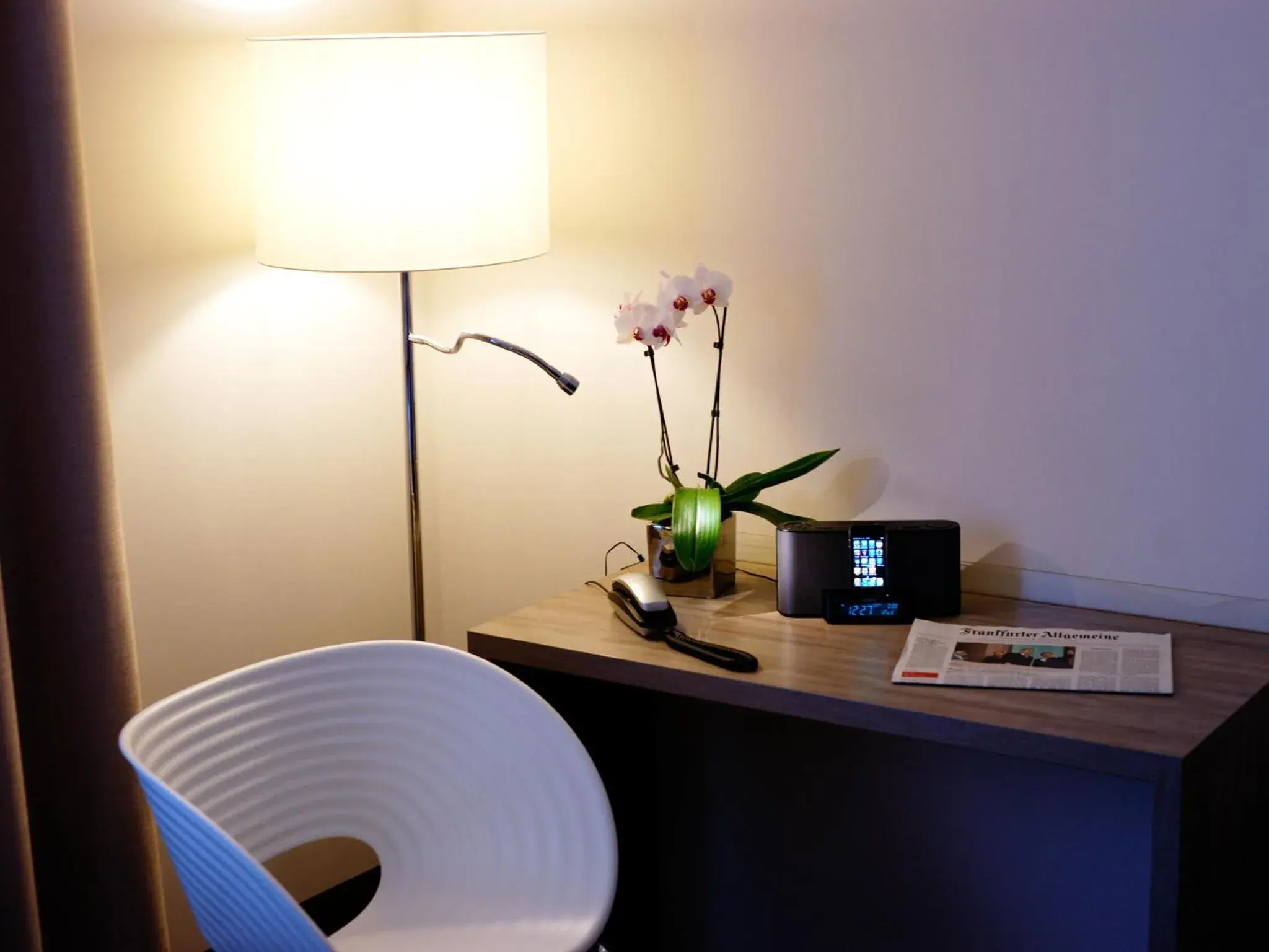 Comfort Single Room in Hotel Schweizer Hof Comfort Single Room in Hotel Schweizer Hof