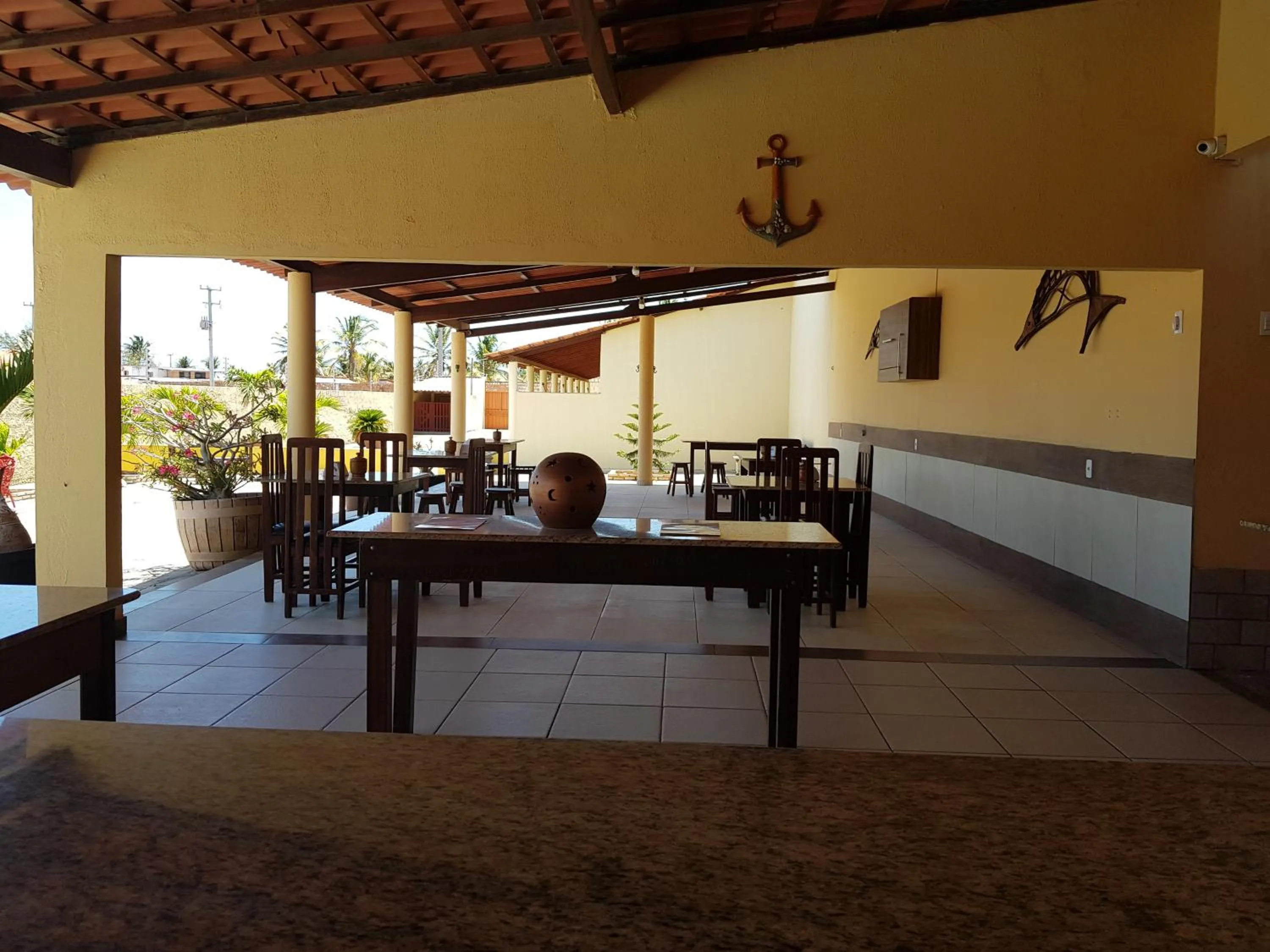 Seating area in Pousada Sonho de Mar
