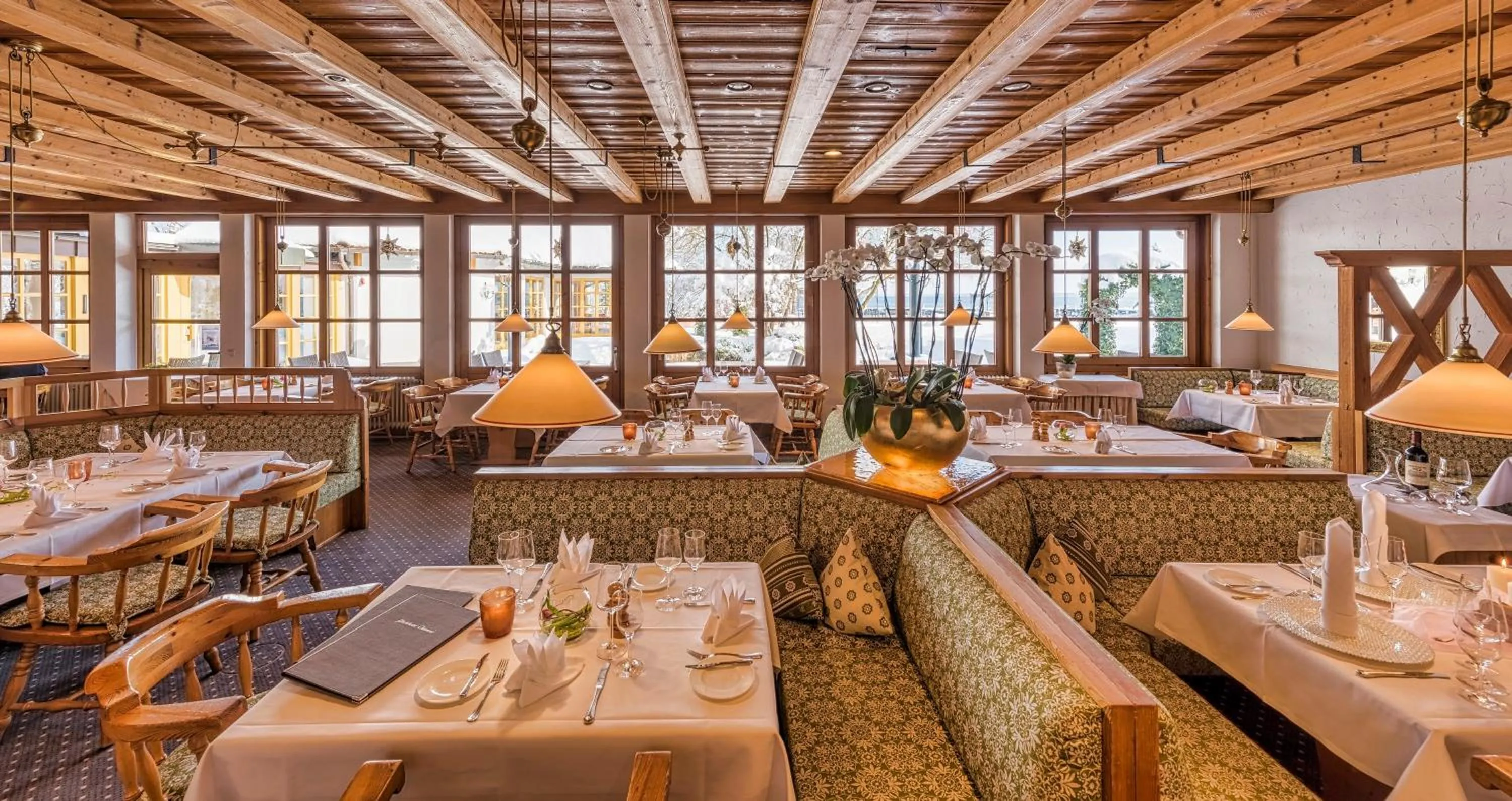 Restaurant/places to eat in Yachthotel Chiemsee GmbH