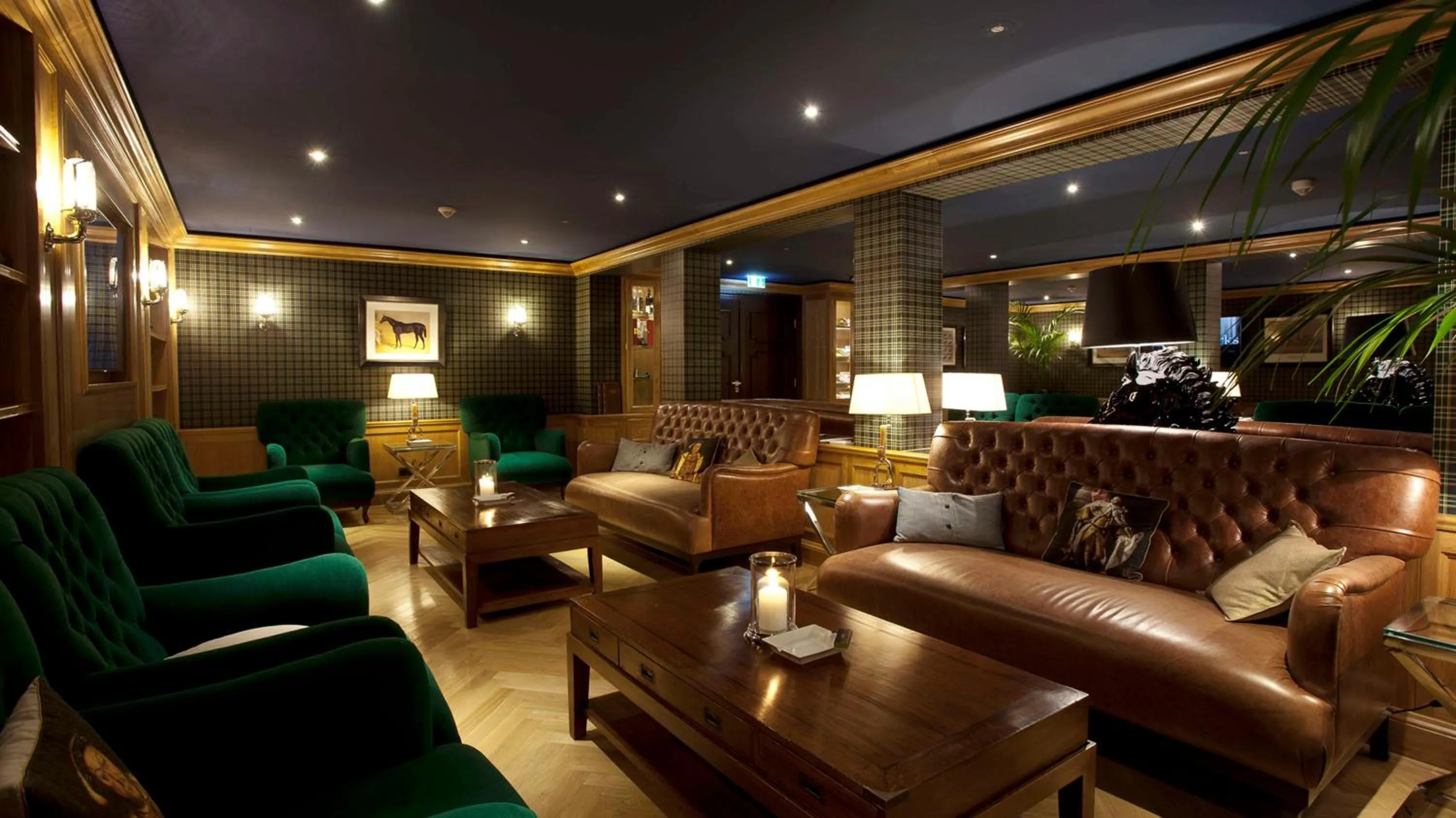 Lobby or reception in Hilton Frankfurt Gravenbruch