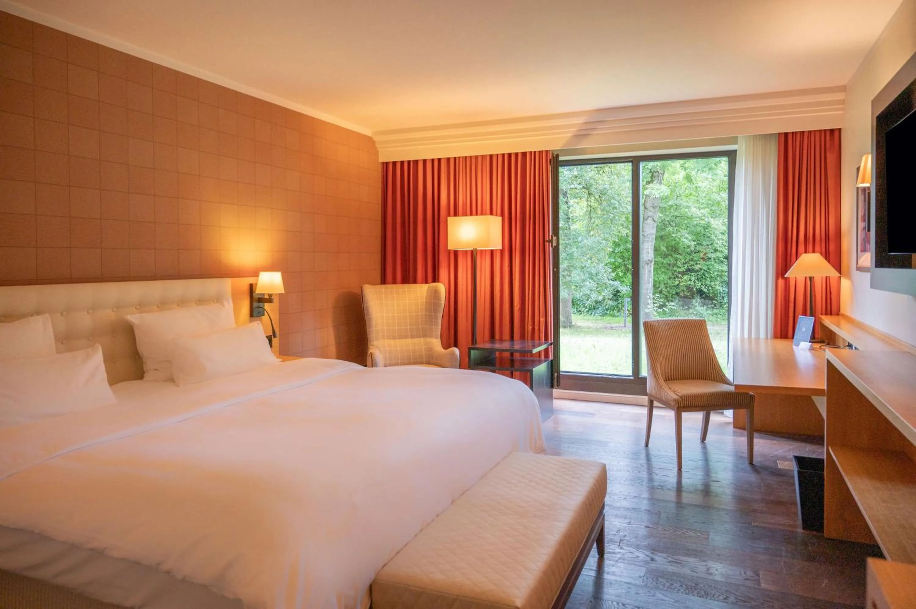 Bed in Hilton Frankfurt Gravenbruch