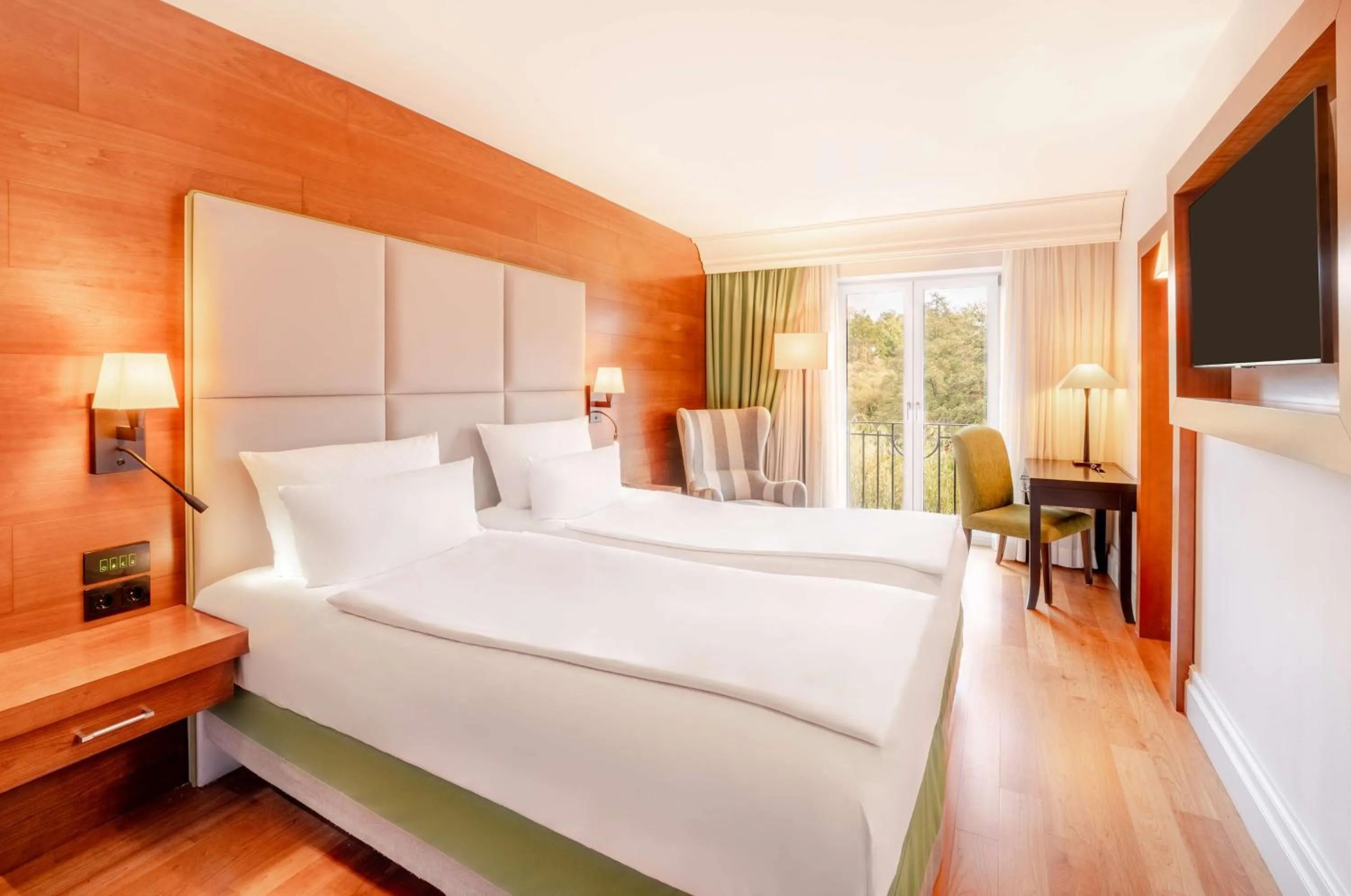 Bed in Hilton Frankfurt Gravenbruch