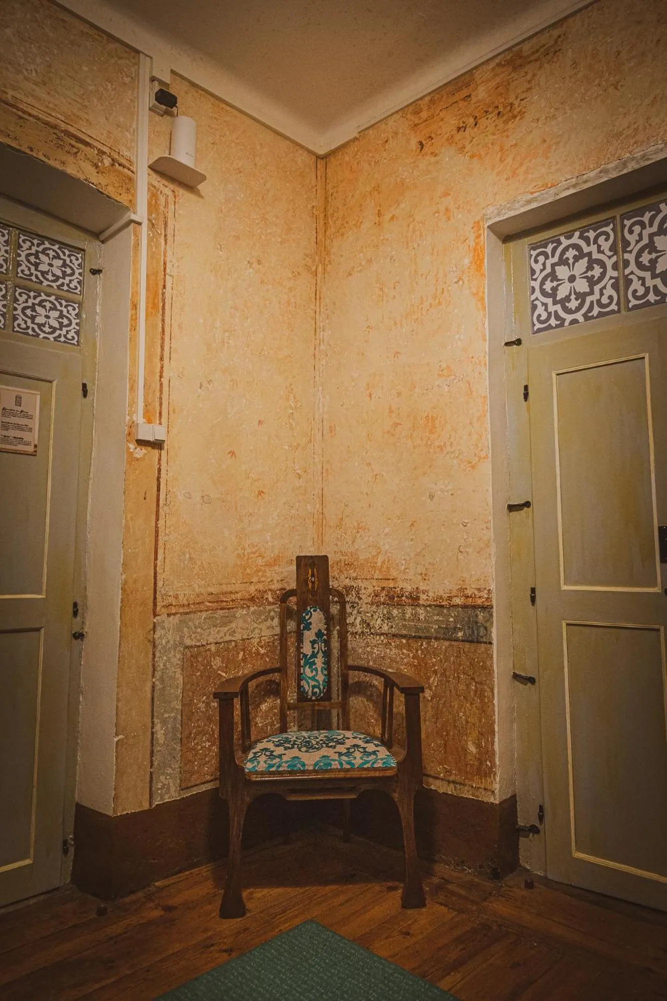 Very Typical - Alojamento Local