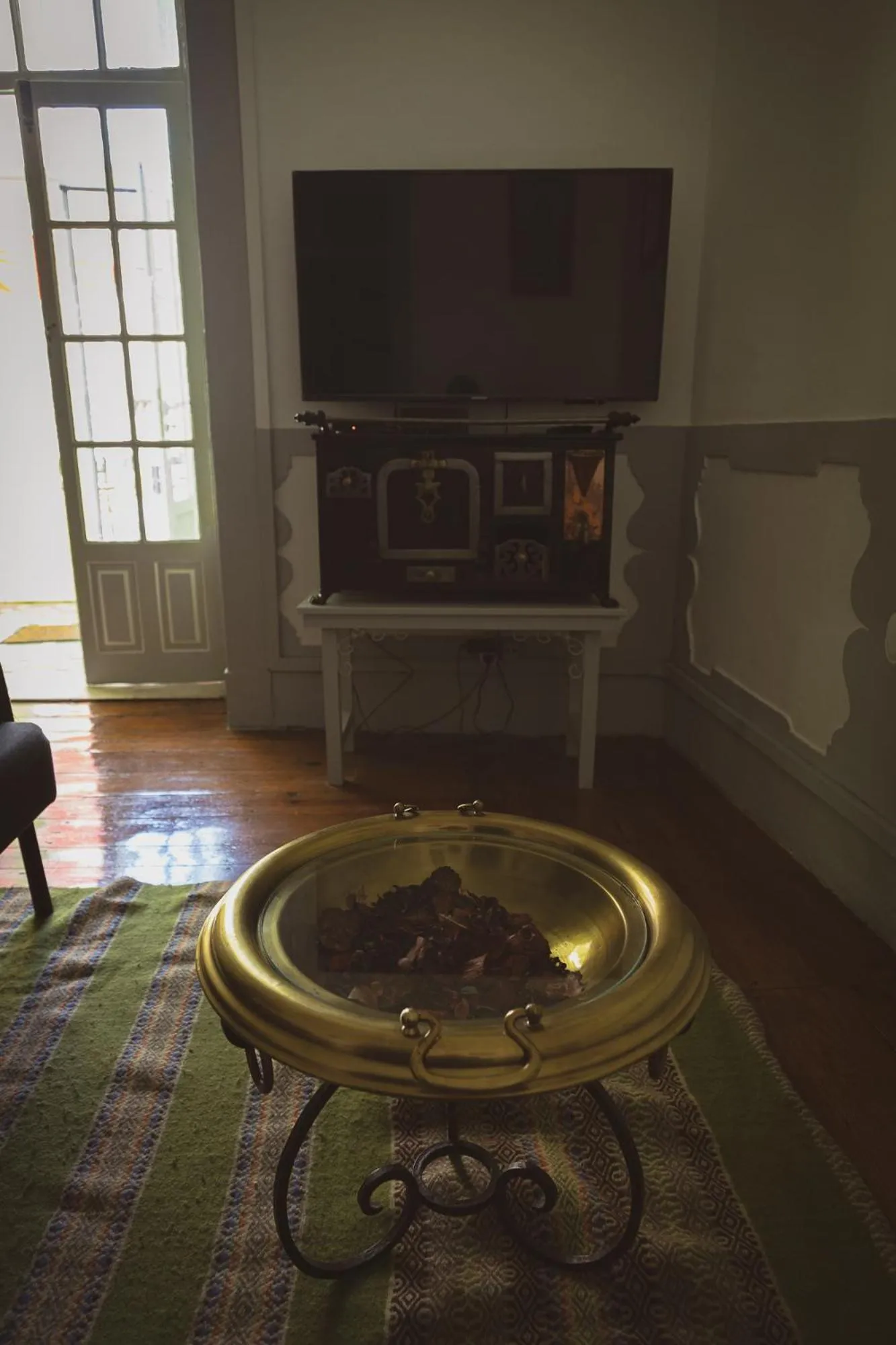 Communal lounge/ TV room in Very Typical - Alojamento Local