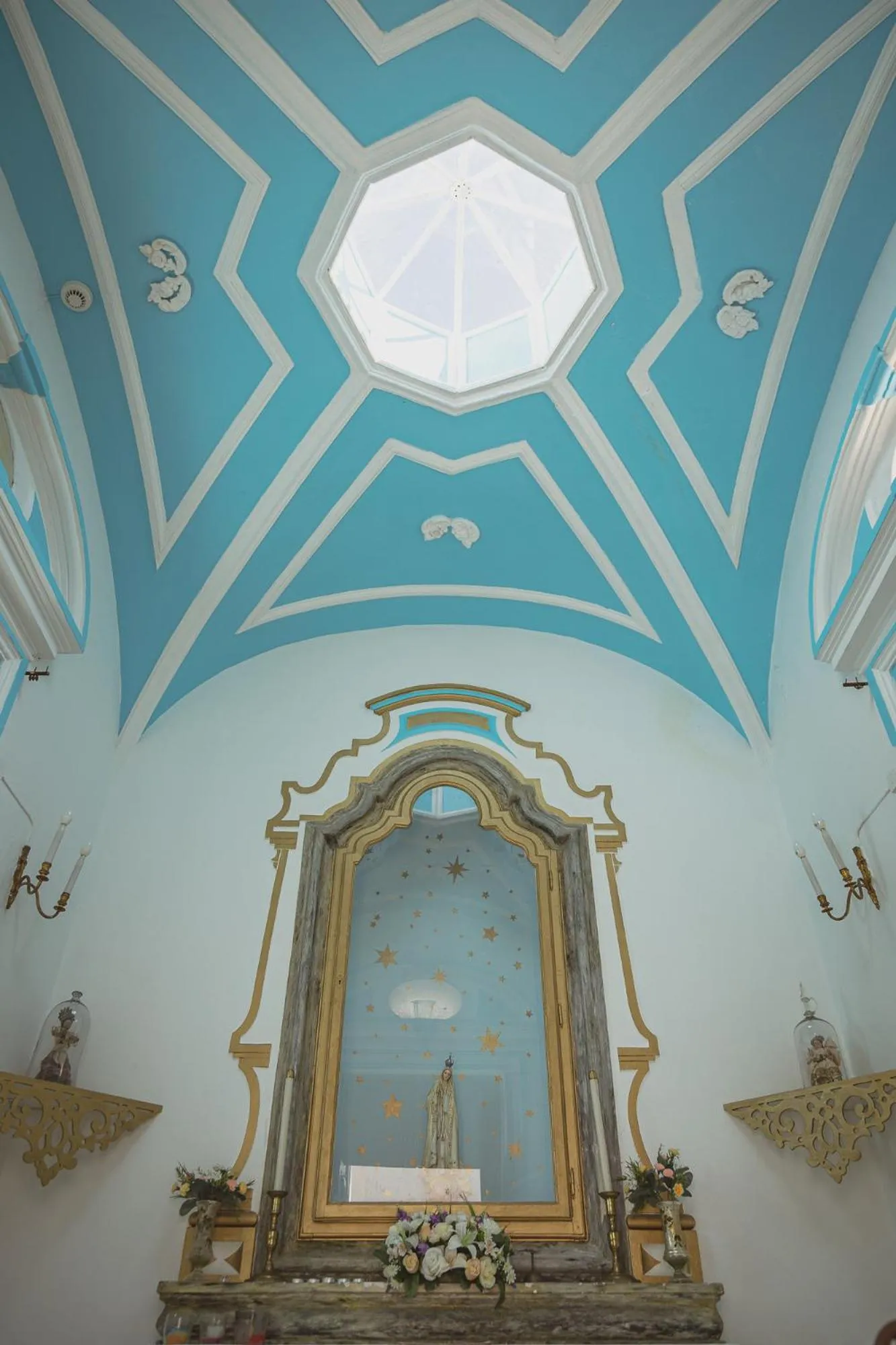 Property building in Very Typical - Alojamento Local