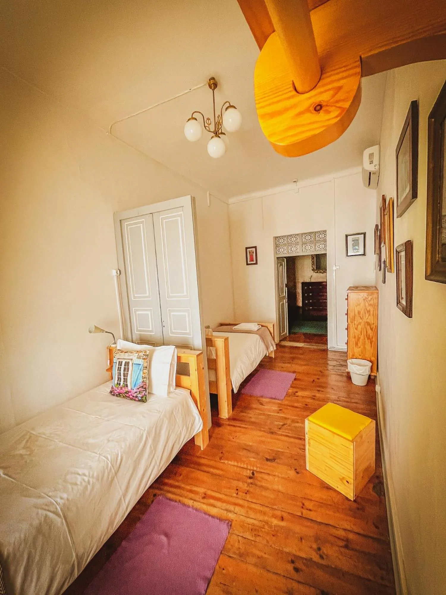 Bed in Very Typical - Alojamento Local