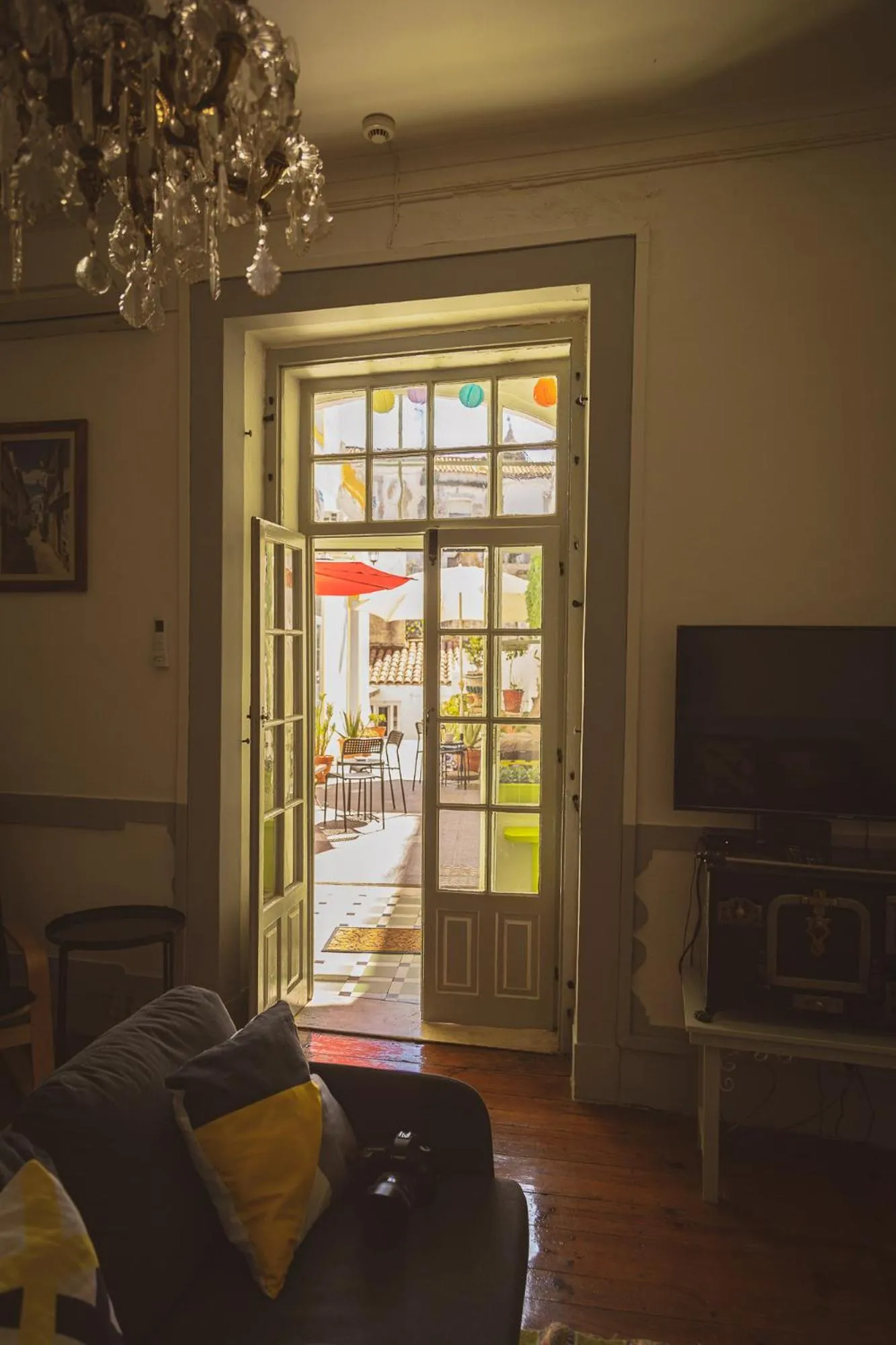 Communal lounge/ TV room in Very Typical - Alojamento Local