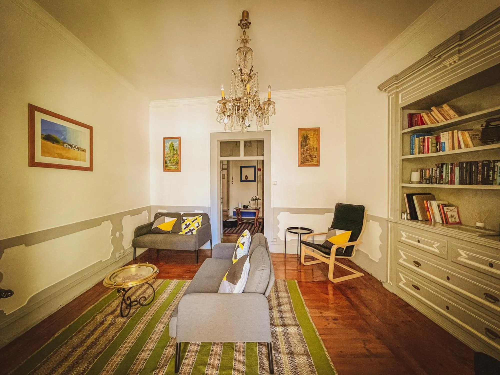 Communal lounge/ TV room in Very Typical - Alojamento Local